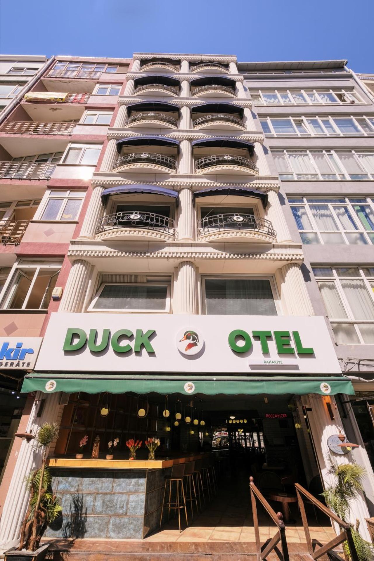 Duck 3*