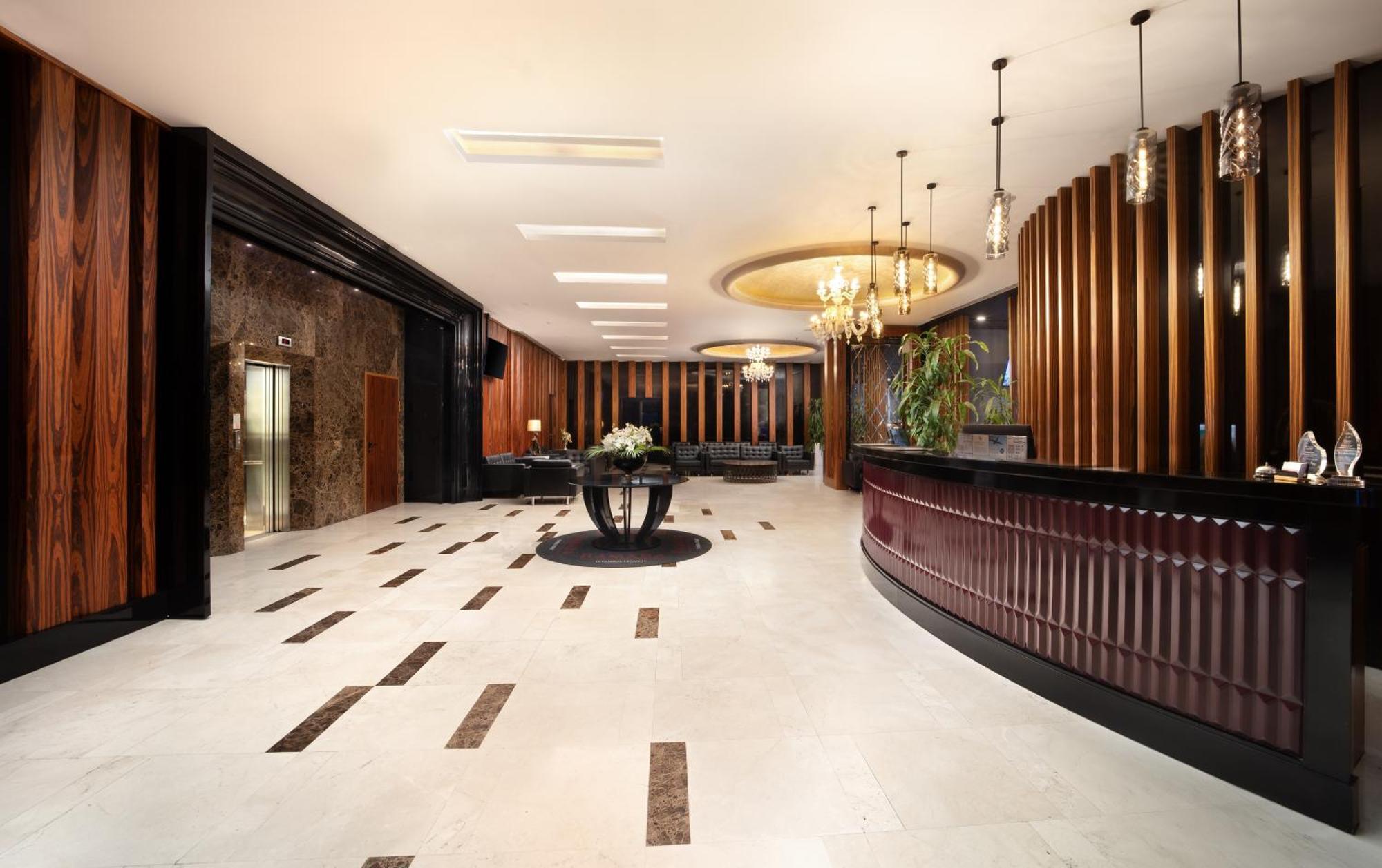 Ramada Plaza By Wyndham Atakoy 5*