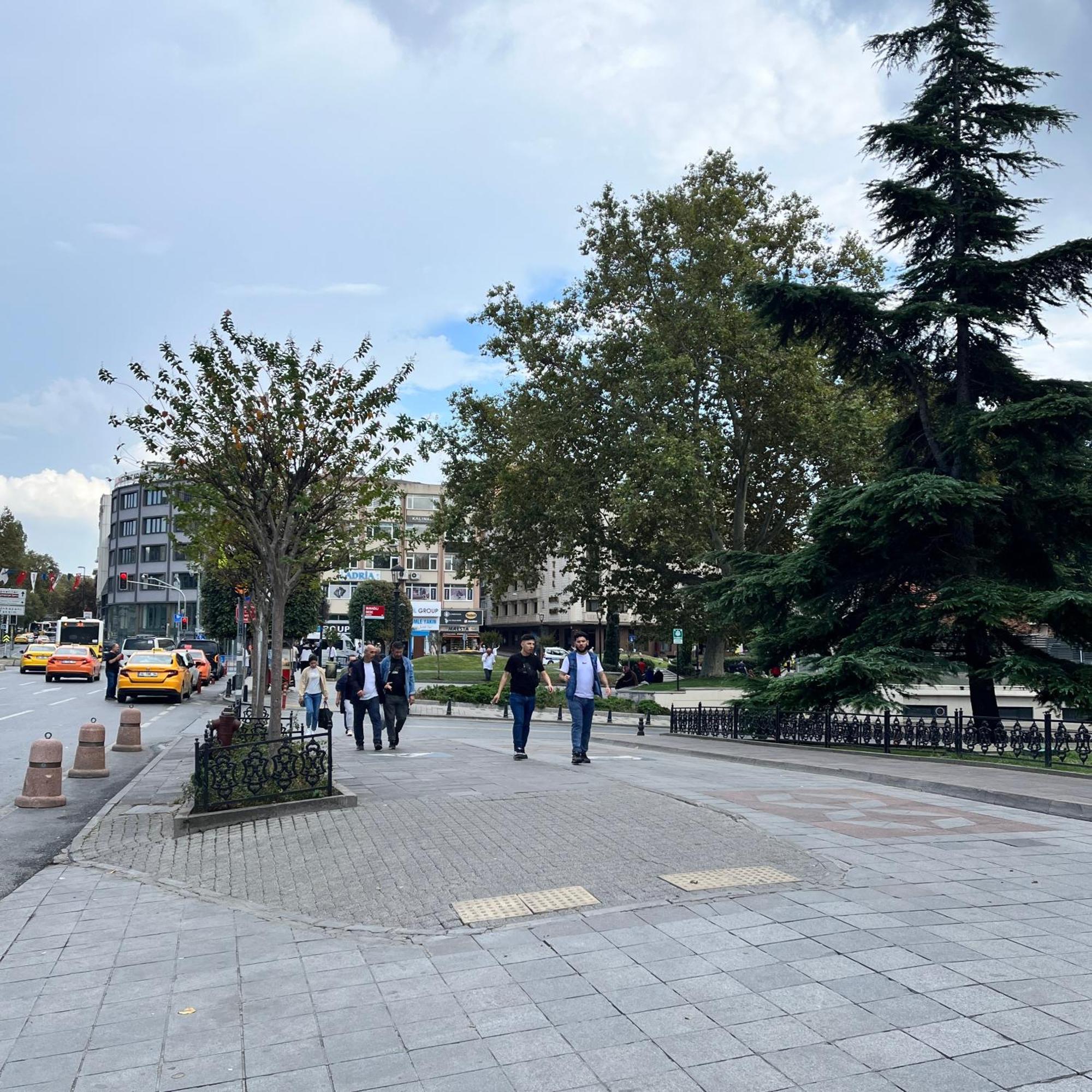 Bueyueksehzade Otel