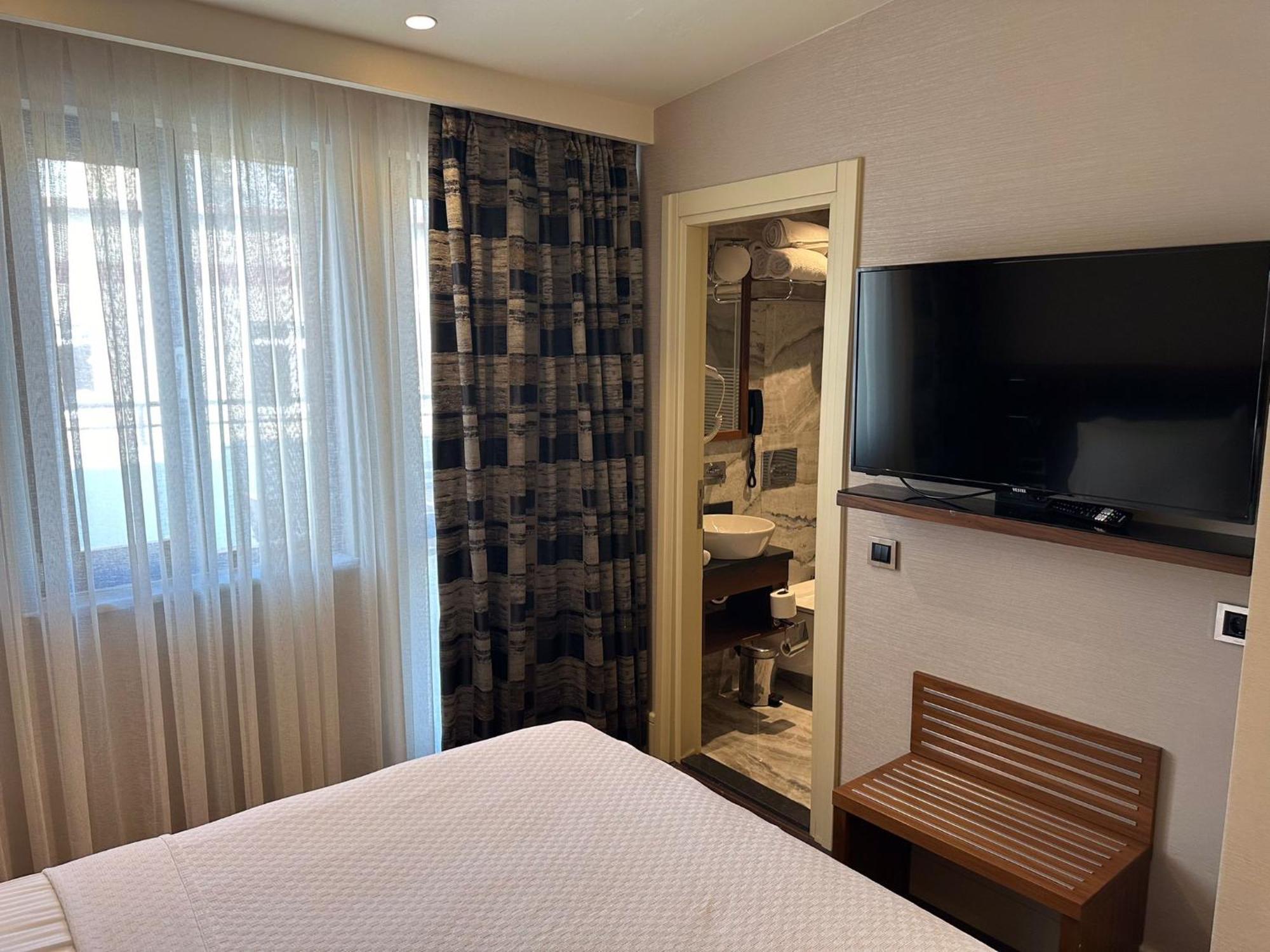 Dareyn Boutique Hotel *