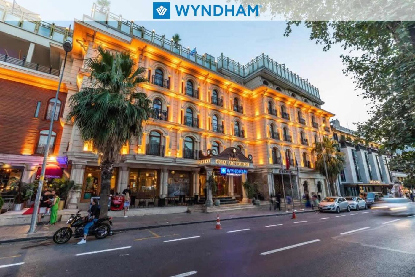 Hotel Wyndham Old 5*