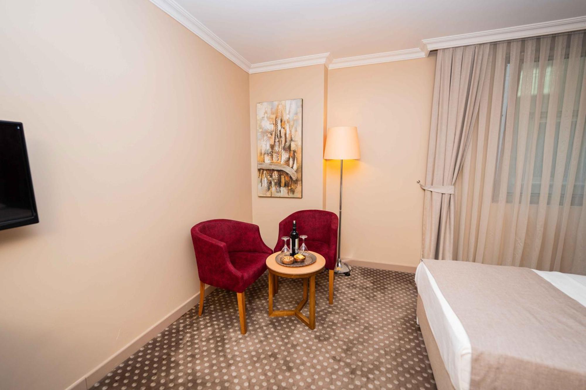 Boris Beylikduezue Hotel