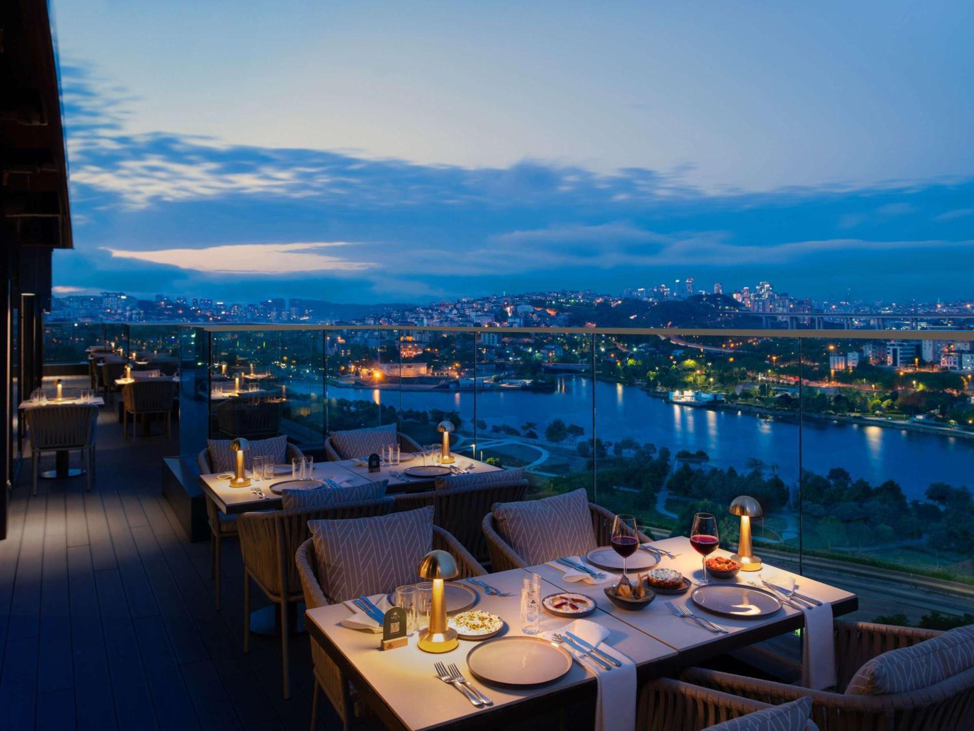 Hotel Moevenpick Golden Horn