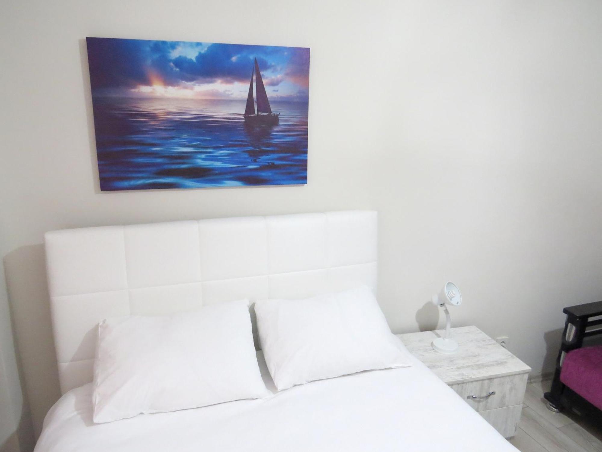 Istanberry - Paradise Two Bedroom *