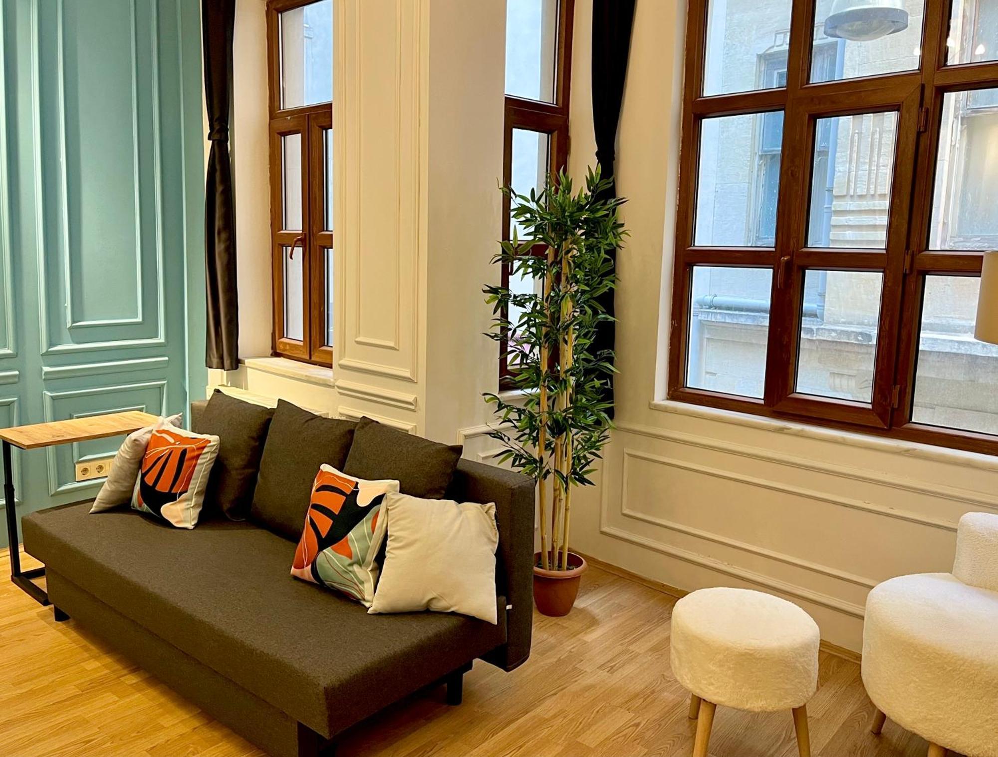 W/ New Furnitures Next To Istiklal Street And Taksim Square Aparthotel *