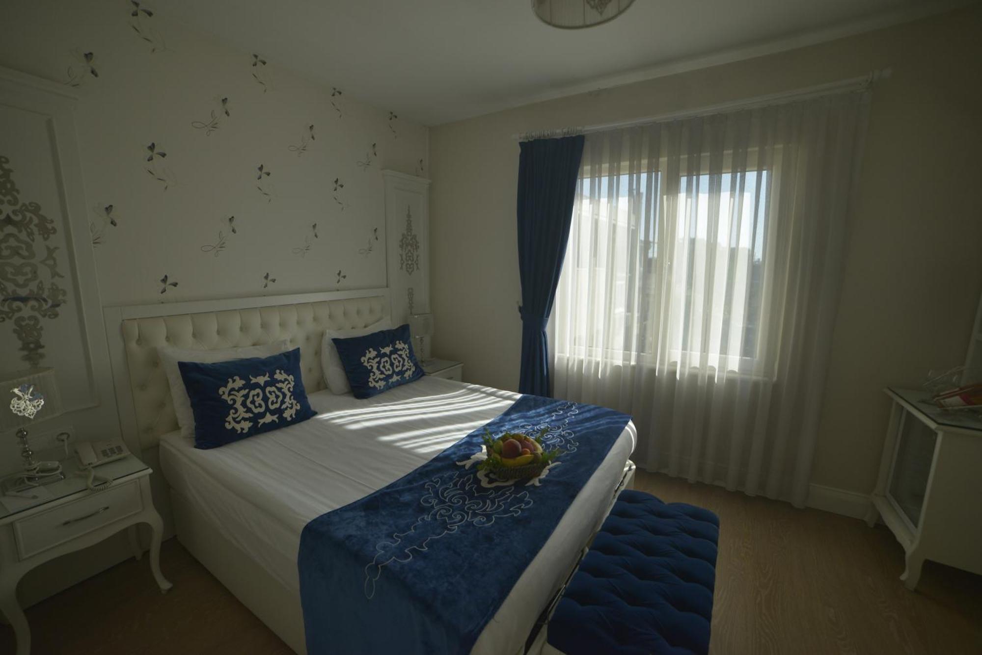 Sarnic Premier Hotel 4*