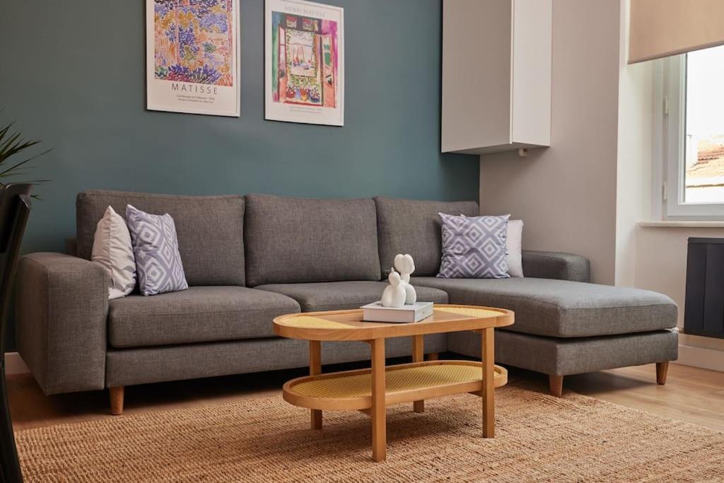 Charming 3br 2bath Ac In Center - Santur D8 Apartment Istanbul