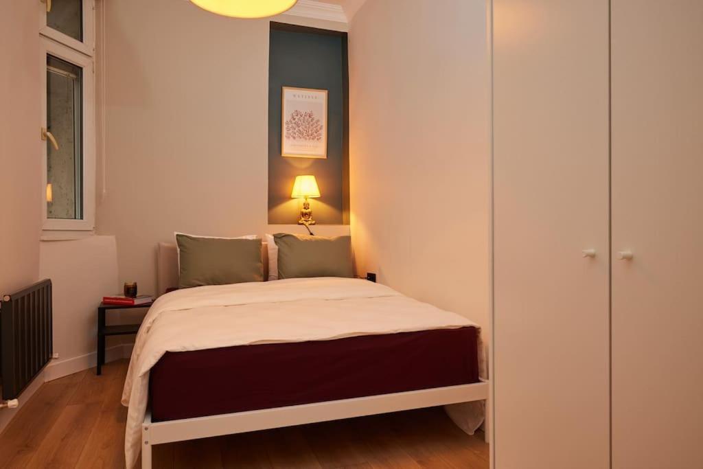 Spacious 6br 3bath Ac In Center - Santur D5-6 *