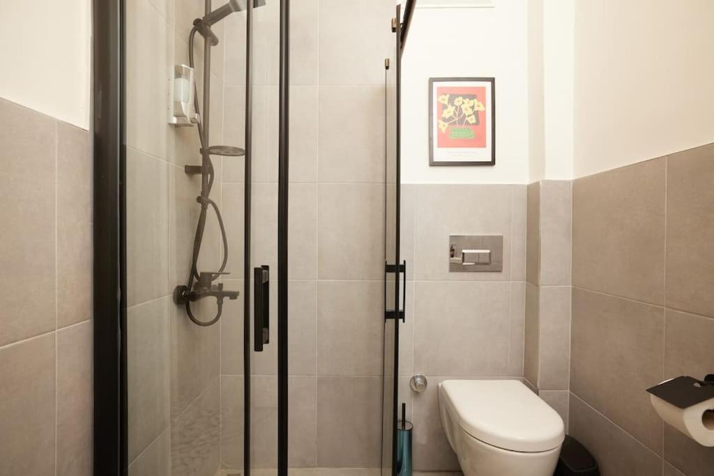 Apartment Stunning 3br 2bath Ac In Center - Santur D3 Istanbul