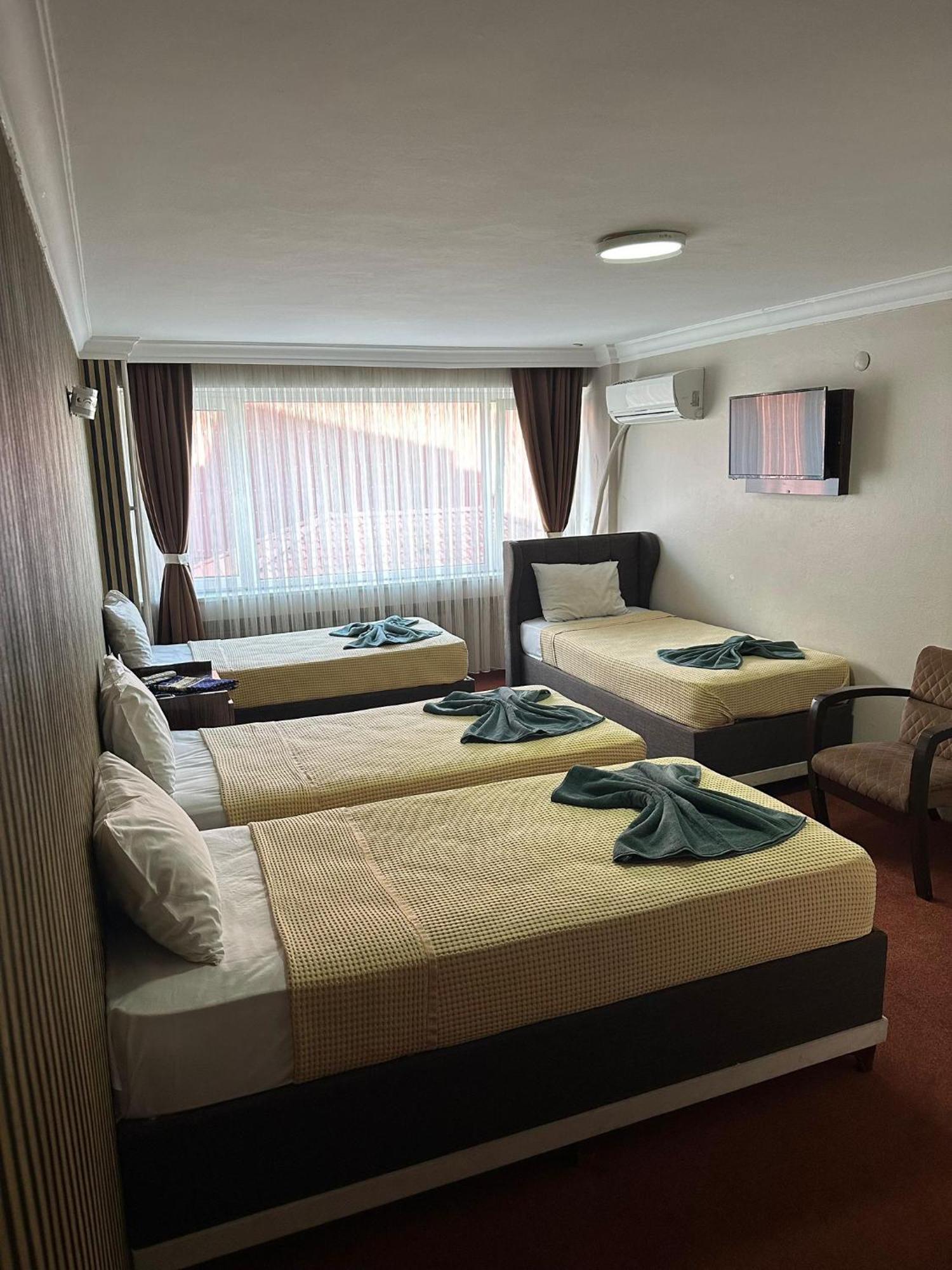 Metropol 1 Hotel 2*