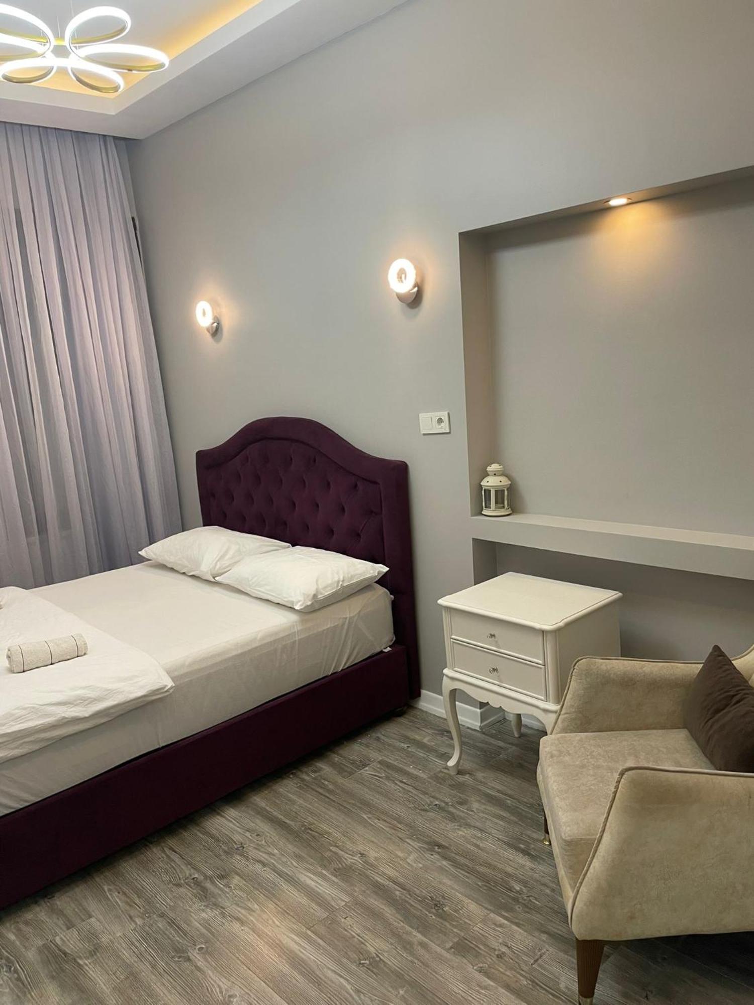 Apart Otel Taksim Cmlm 2*