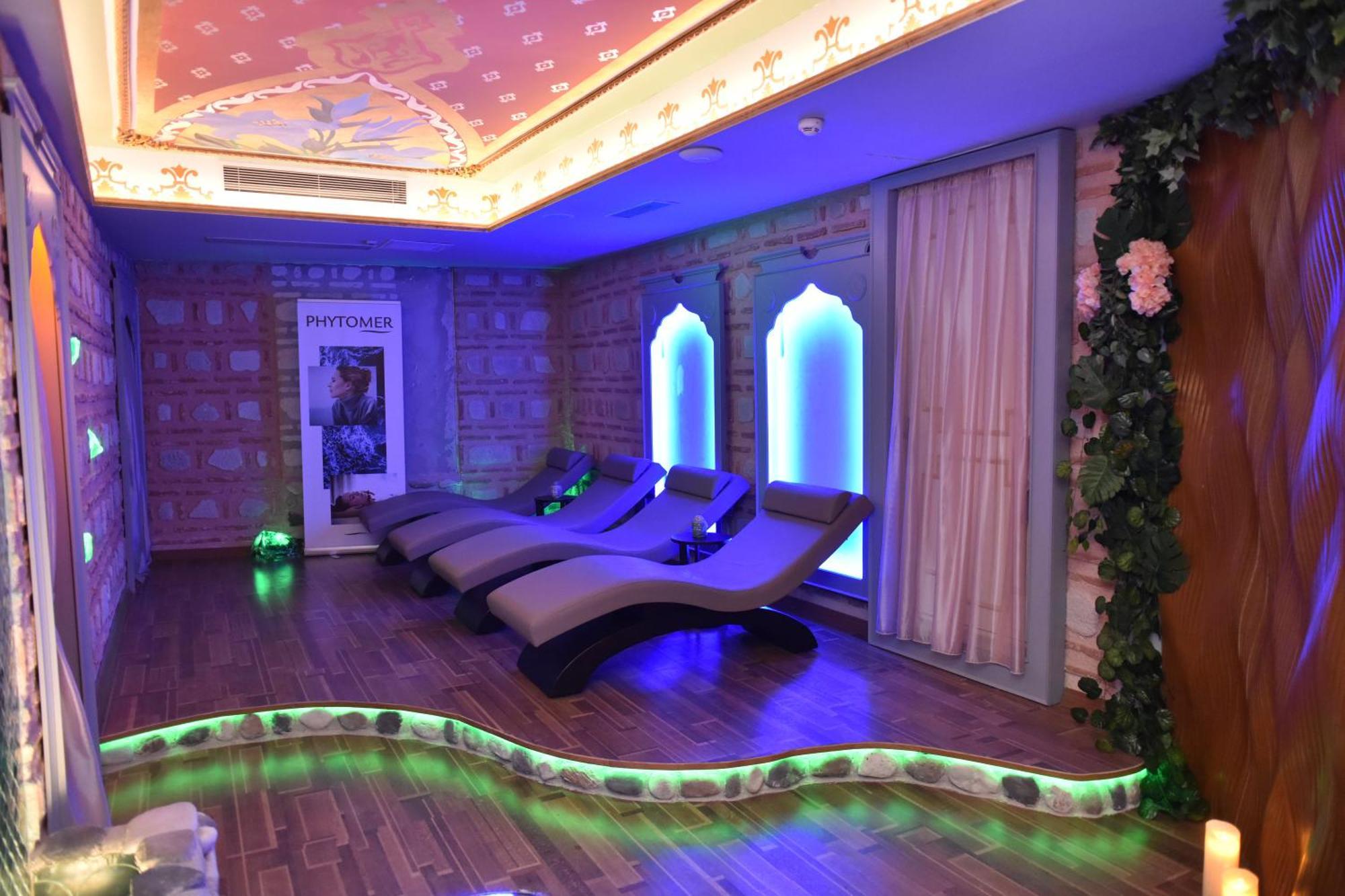 Seven Hills Palace & Hotel 4*
