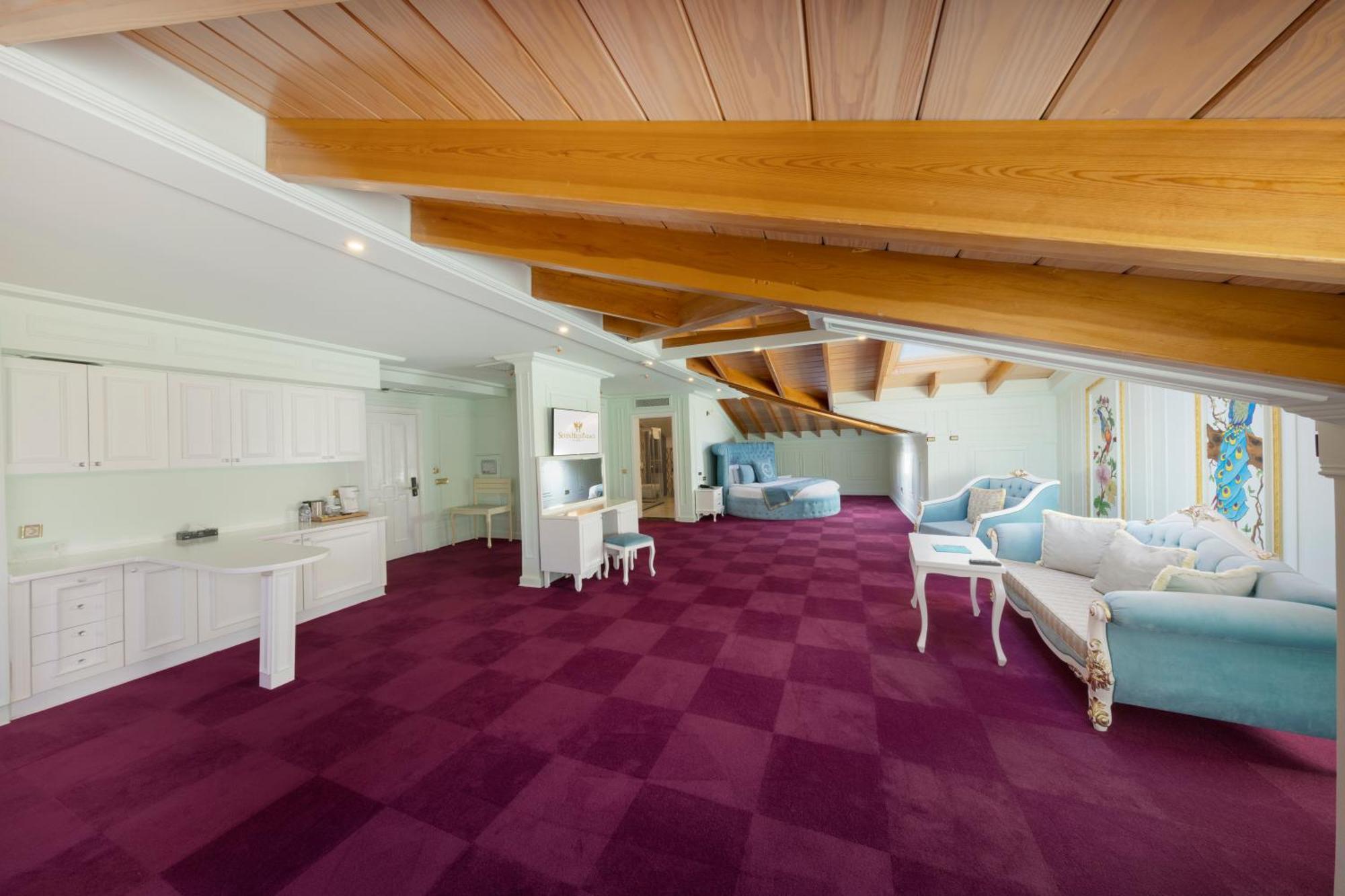 Hotel Seven Hills Palace & Istanbul
