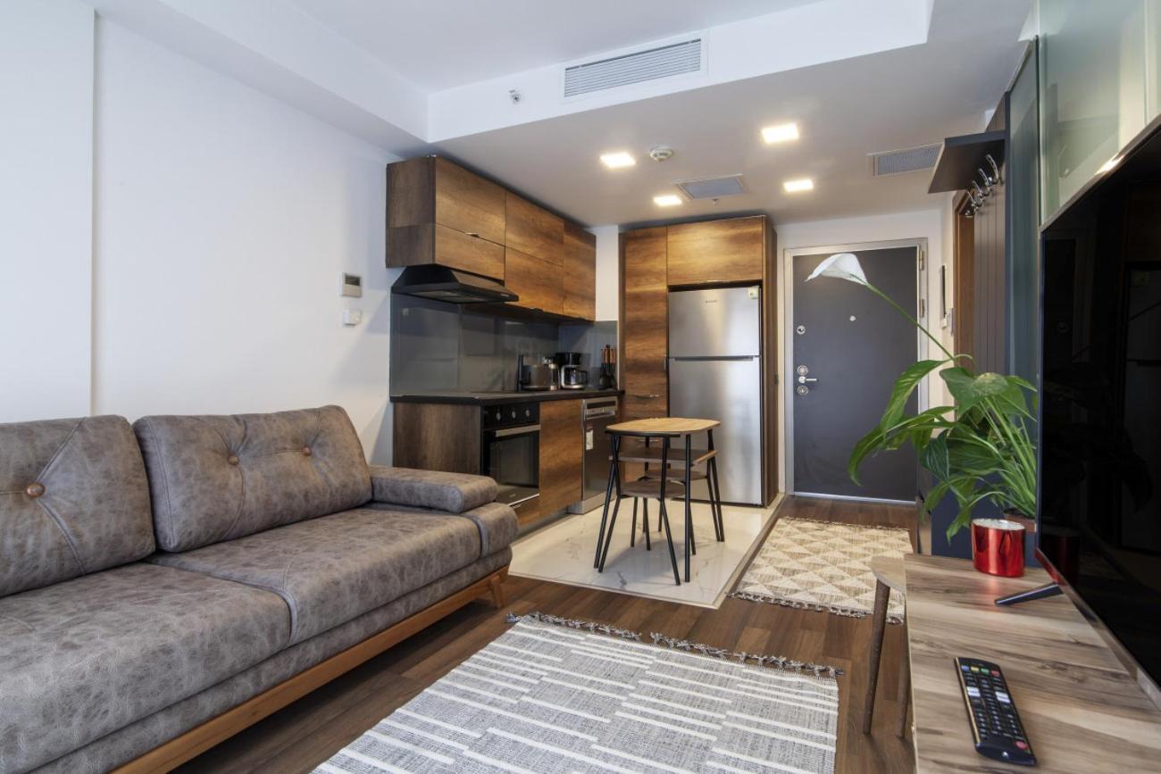 Flat With Excellent Location In Sisli *