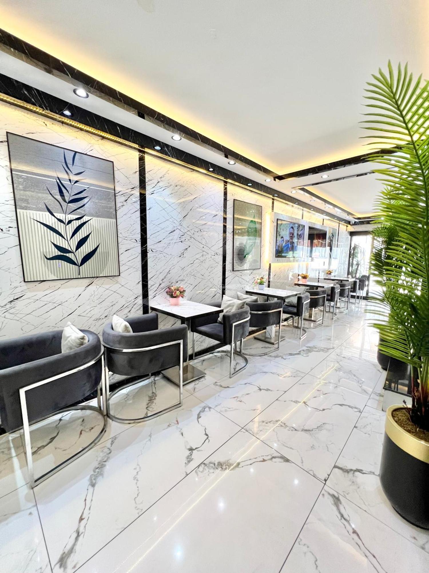Apart Otel Taksim Larissa 2*