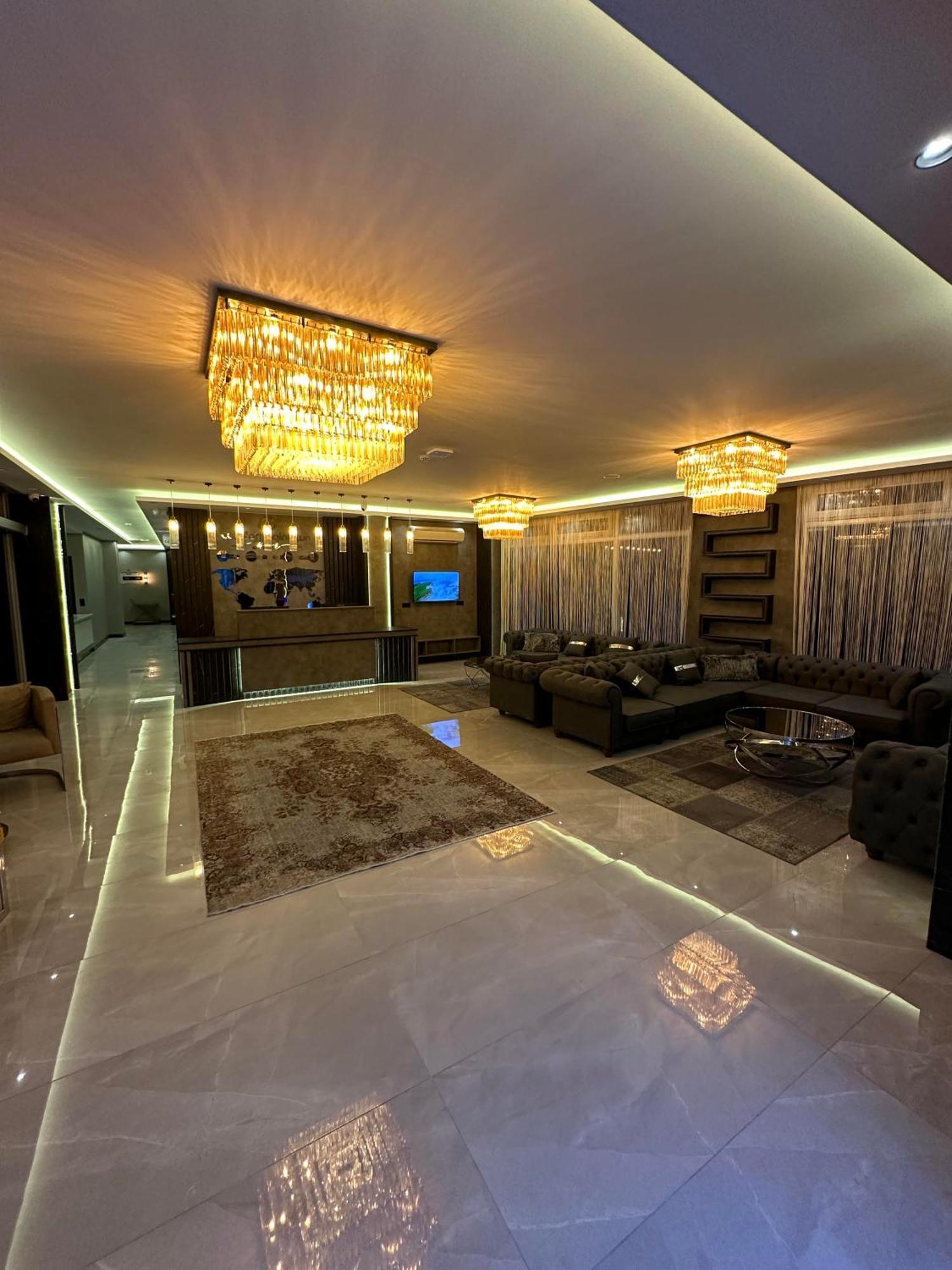 Hotel Comfort Point Two