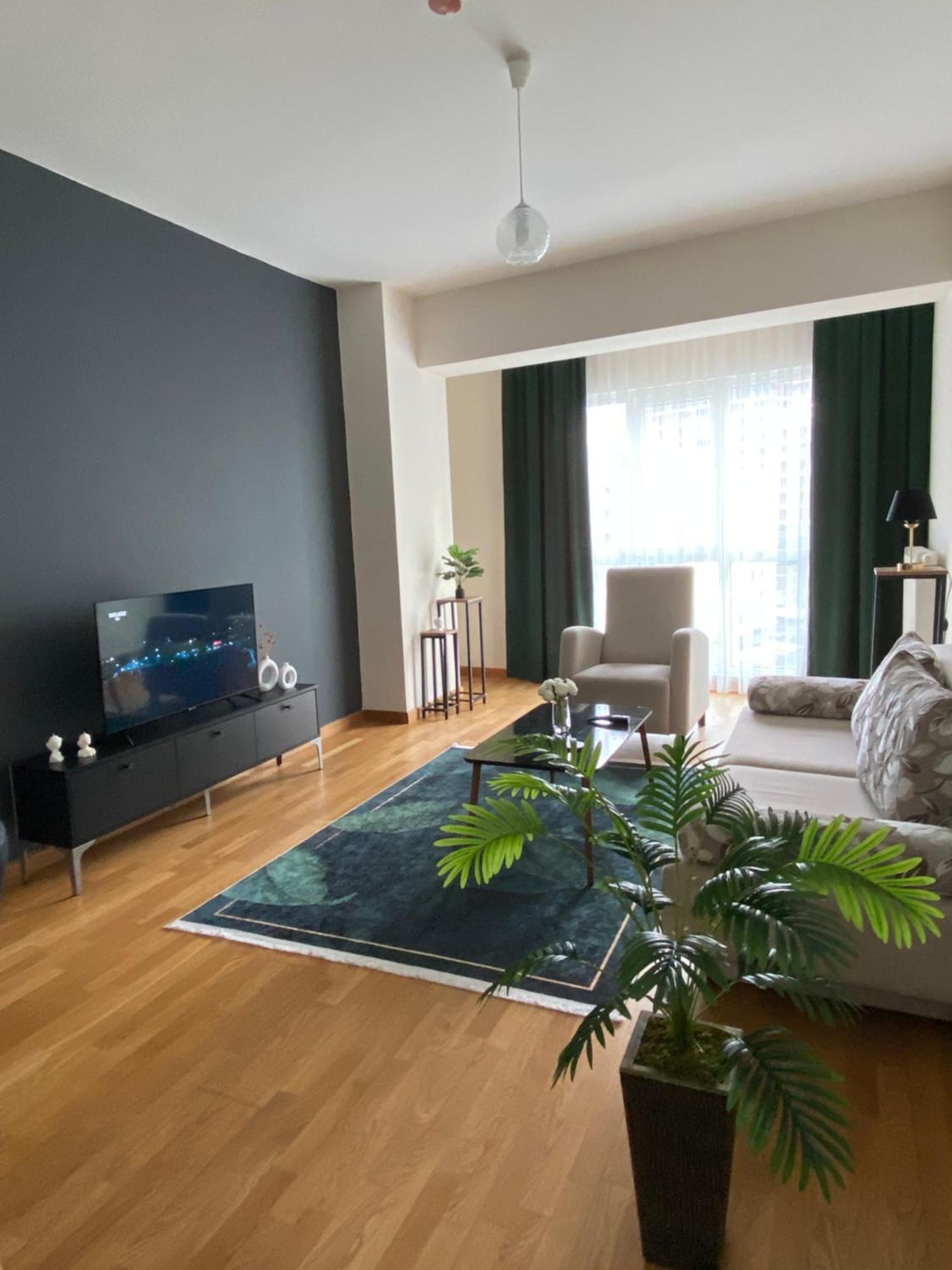 Aram Apartment
