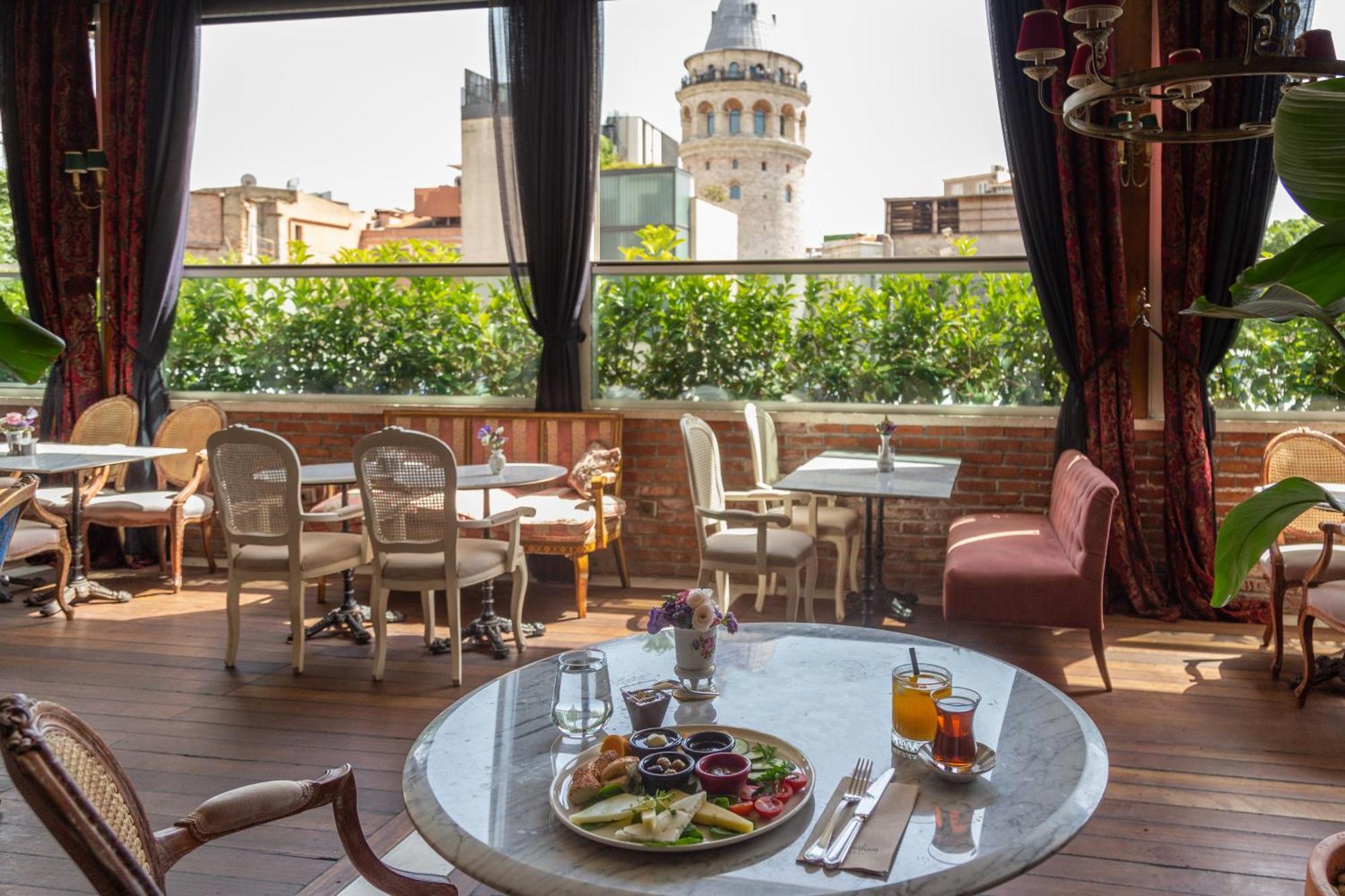 Daire Meroddi Galata Flats *
