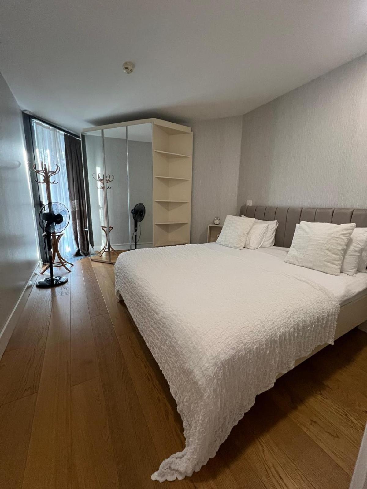 Apartamento Lovely Two Bedroom Istambul