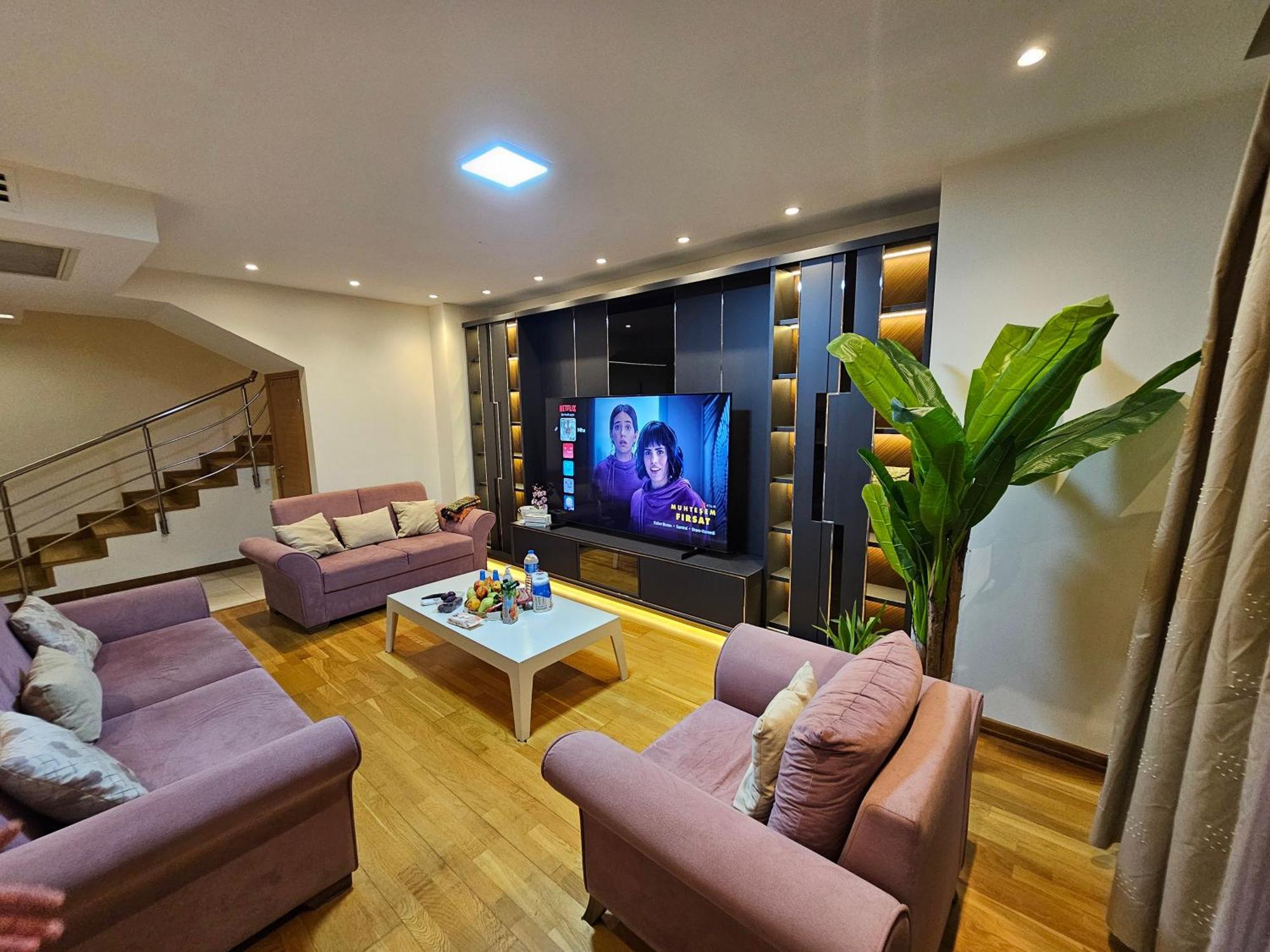 Taksim Perfect Residence, 3 Bedrooms, 140 M2, Pool Gym Sauna Access Apartment