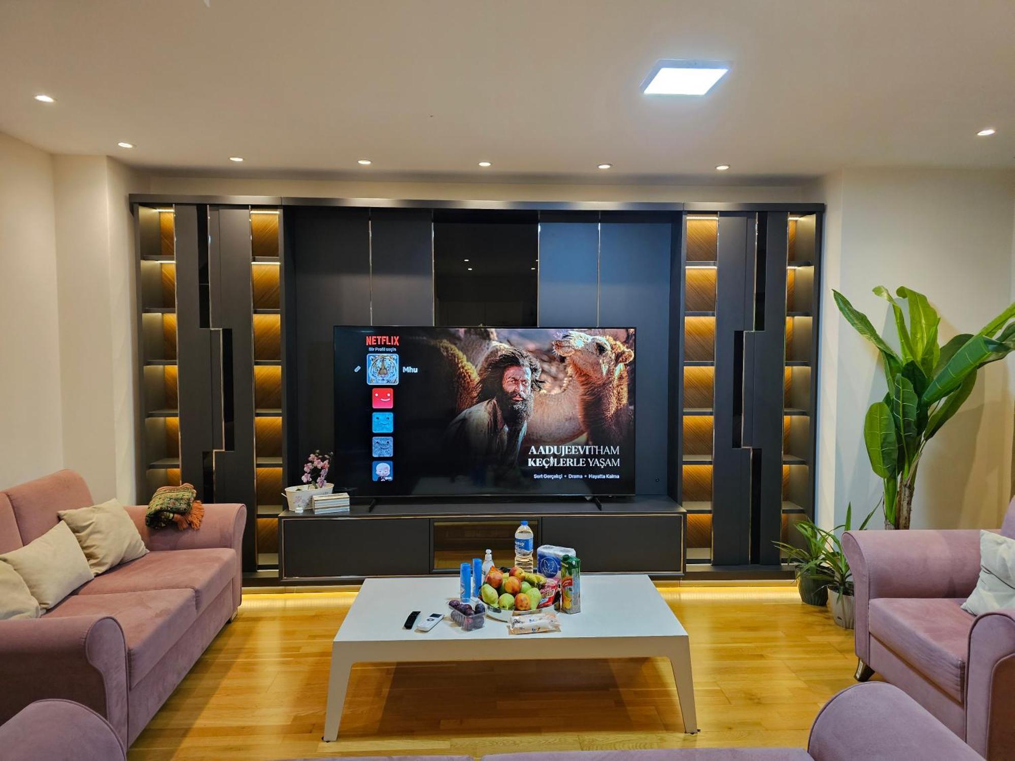 Taksim Perfect Residence, 3 Bedrooms, 140 M2, Pool Gym Sauna Access Apartment