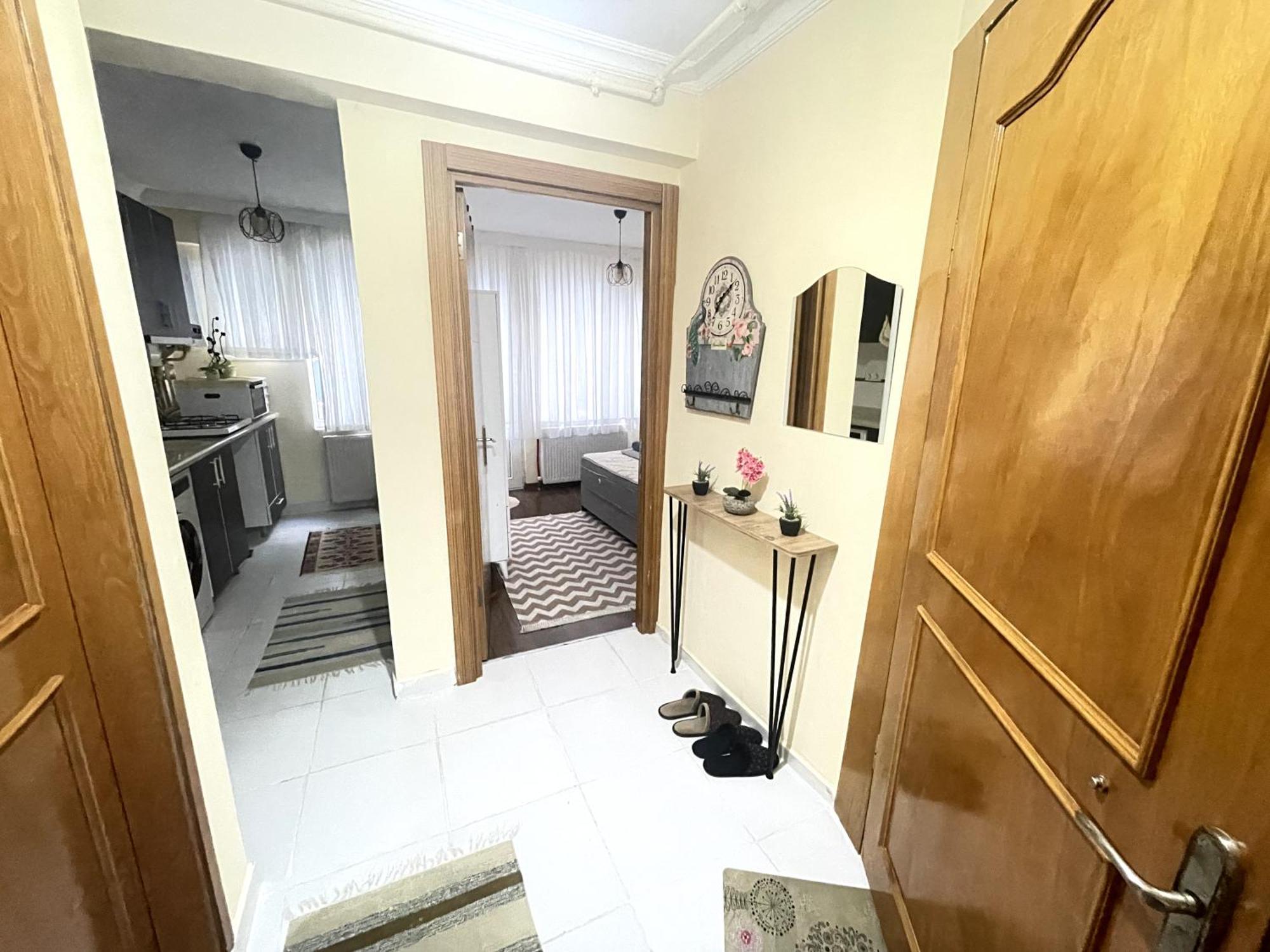 Apartment In Historic Uskudar *