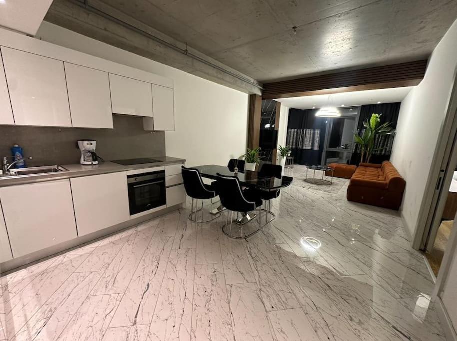 Apartment Luxury In Sinpas Queen Bomonti 006 Istanbul