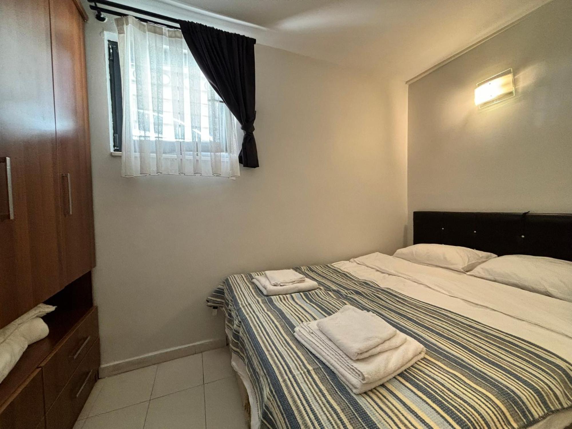 Charming Semi-basement Steps From Taksim Square No 1 * Istanbul