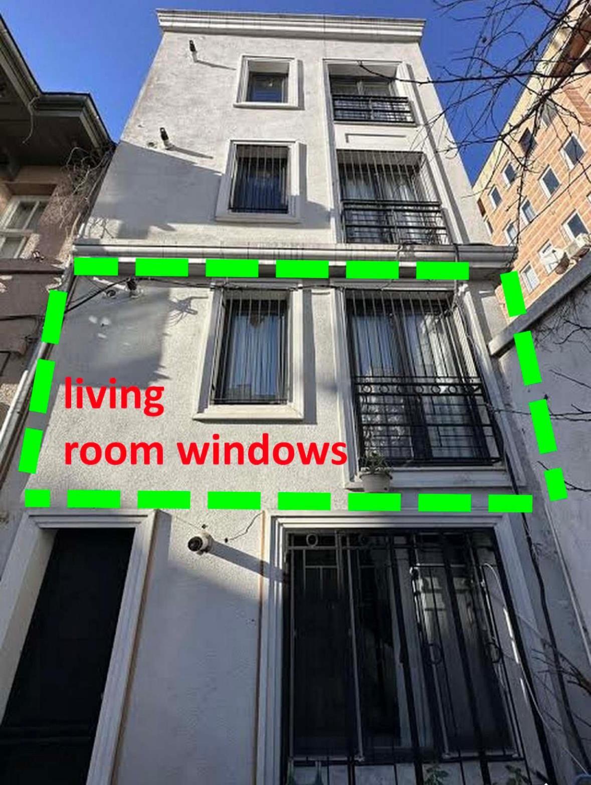 Apartment Charming Semi-basement Steps From Taksim Square No 1