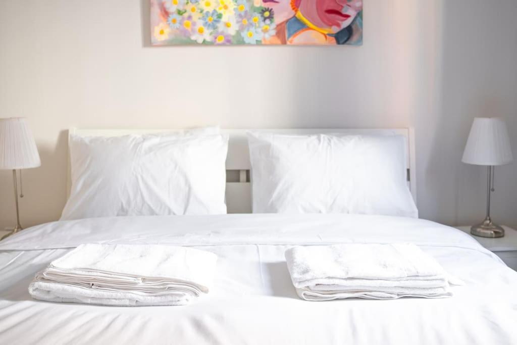 Cozy Flat In Kadikoey 2br New Hou Apartment *