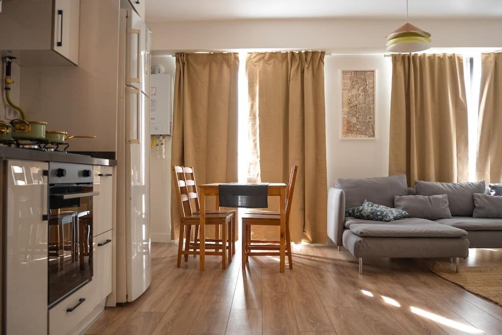 Apartment Cozy Flat In Kadikoey 2br New Hou *