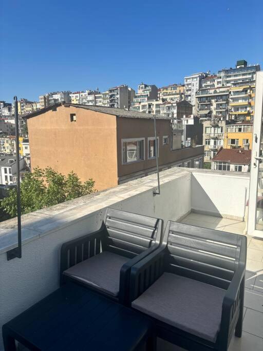 Apartment Sunny Terrace Retreat Near Taksim Square *
