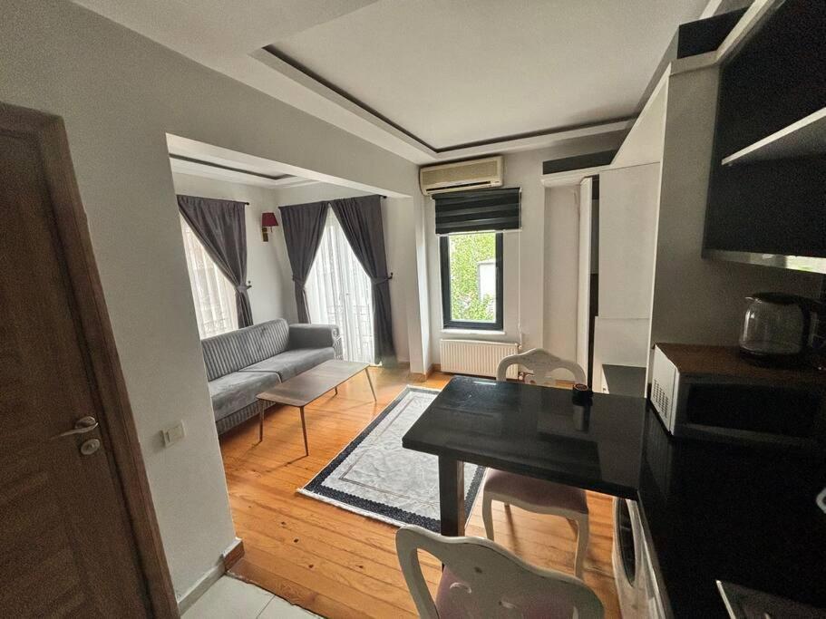 Spacious And Cozy Flat Near Taksim Square No3 Apartment Istanbul