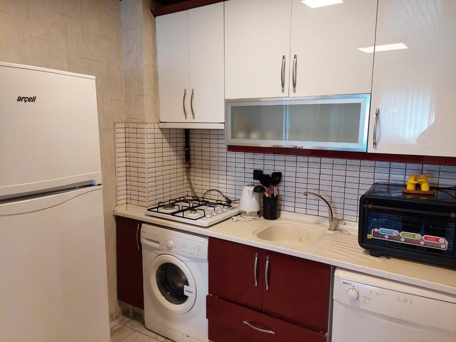 Findikzade Seaside Flats In Lively Fatih Area Very Near Metro And Tourist Sights Apartment Istanbul
