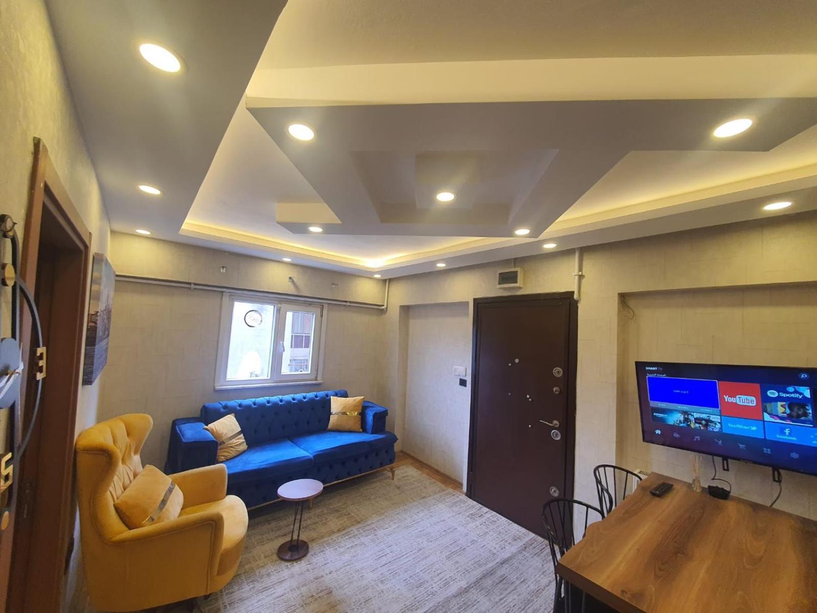 Findikzade Seaside Flats In Lively Fatih Area Very Near Metro And Tourist Sights Apartment