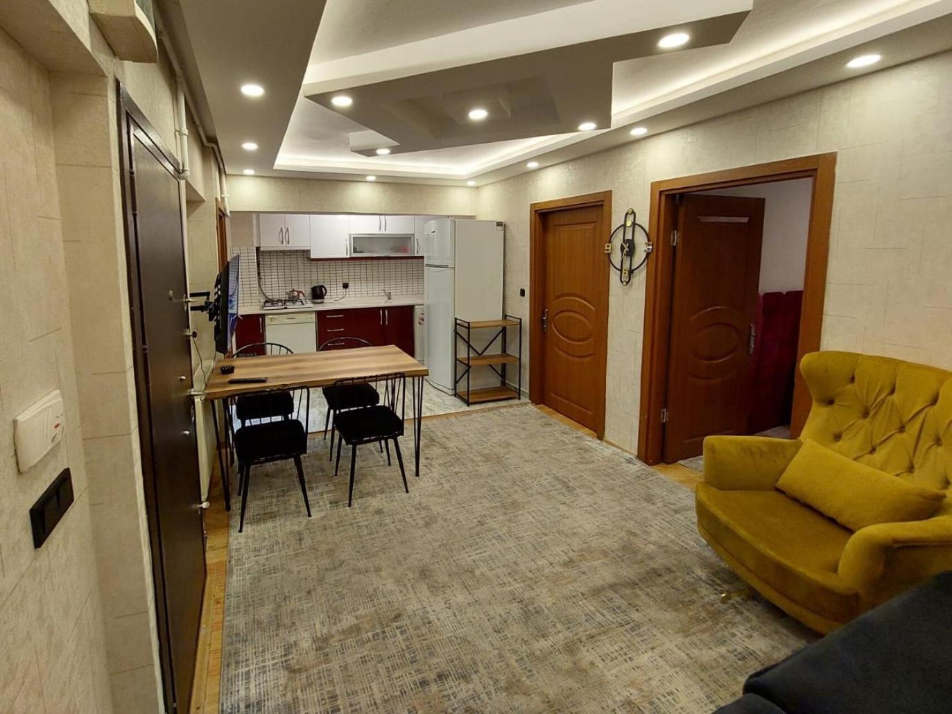 Findikzade Seaside Flats In Lively Fatih Area Very Near Metro And Tourist Sights *