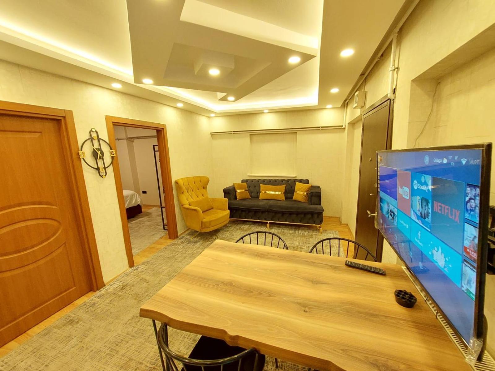 Findikzade Seaside Flats In Lively Fatih Area Very Near Metro And Tourist Sights *