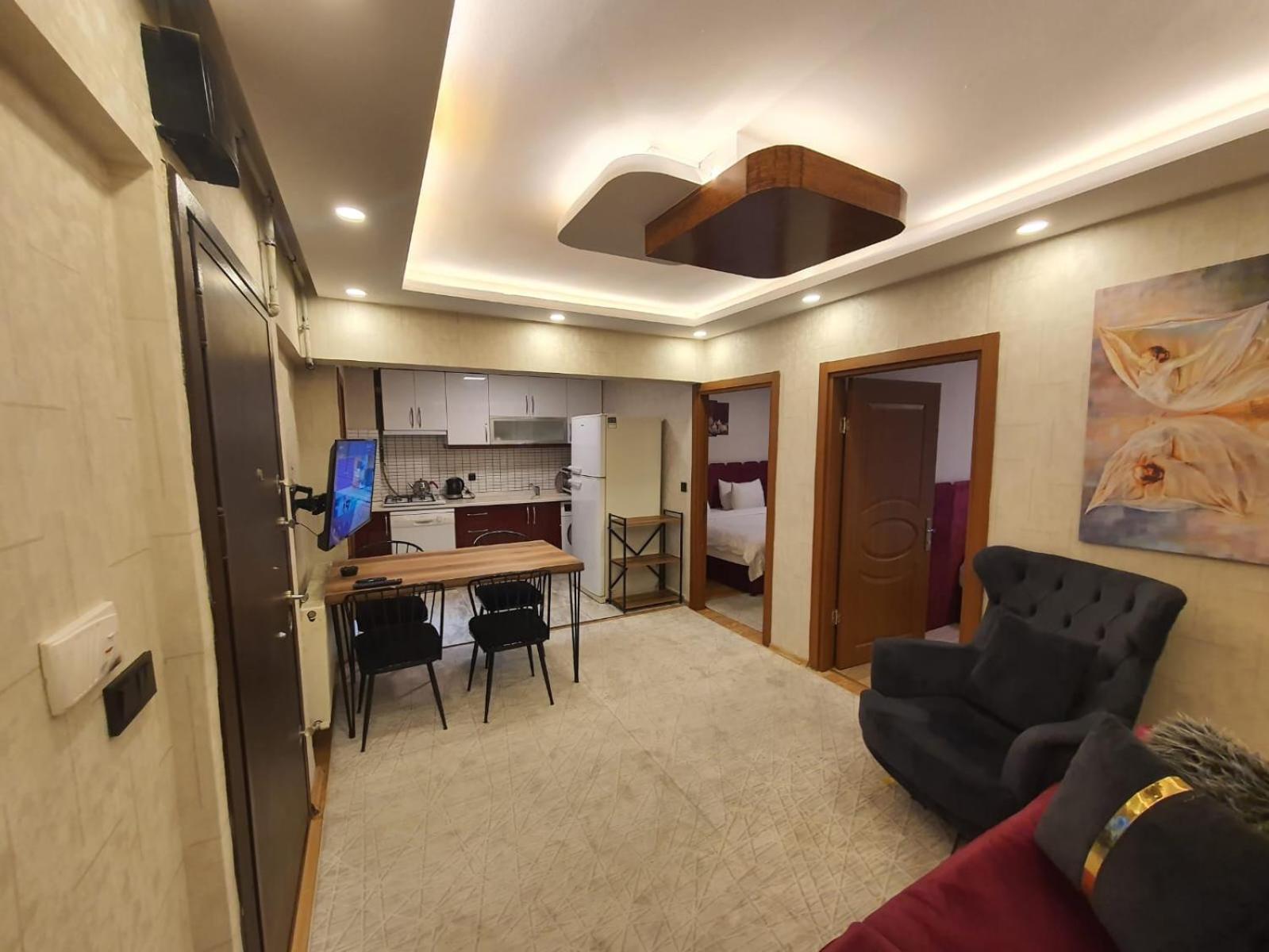 Findikzade Seaside Flats In Lively Fatih Area Very Near Metro And Tourist Sights *