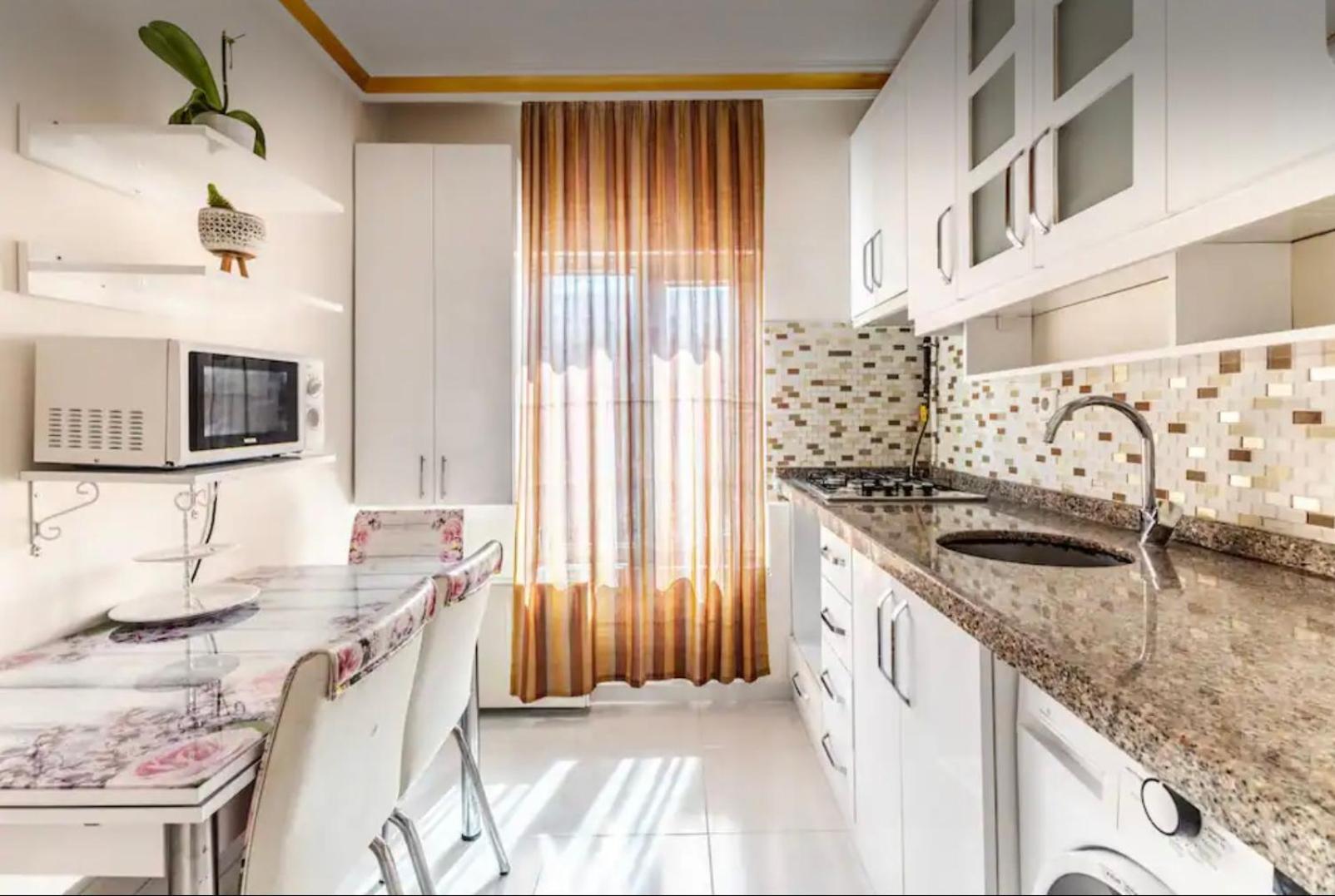 Melissa Cozy Balcony Daire İstanbul