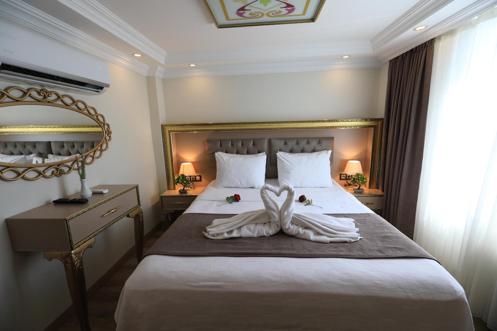 Hotel Blue Zerzevan 4*