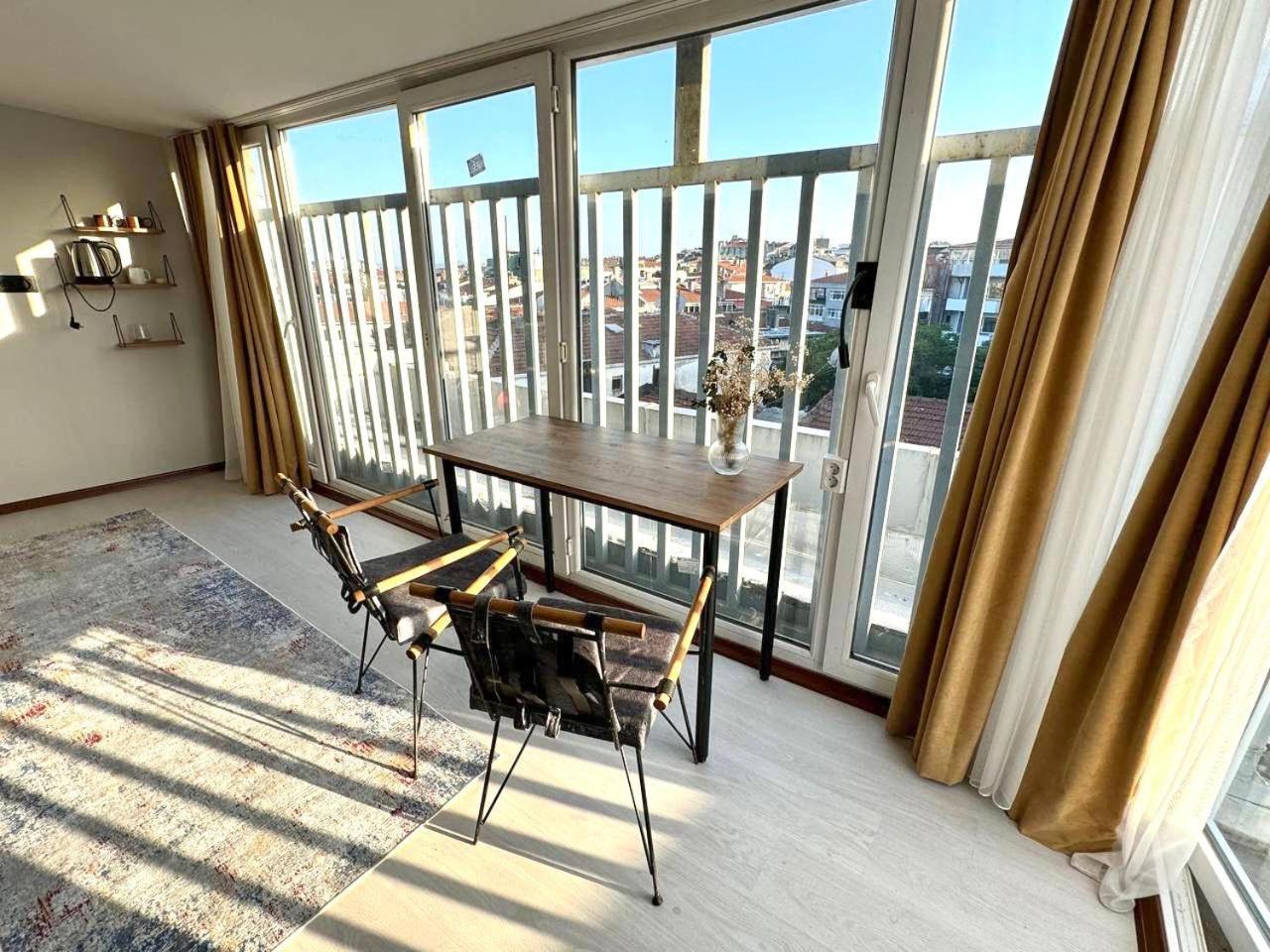 Apartment Double With A Big Balcony And View 51 *