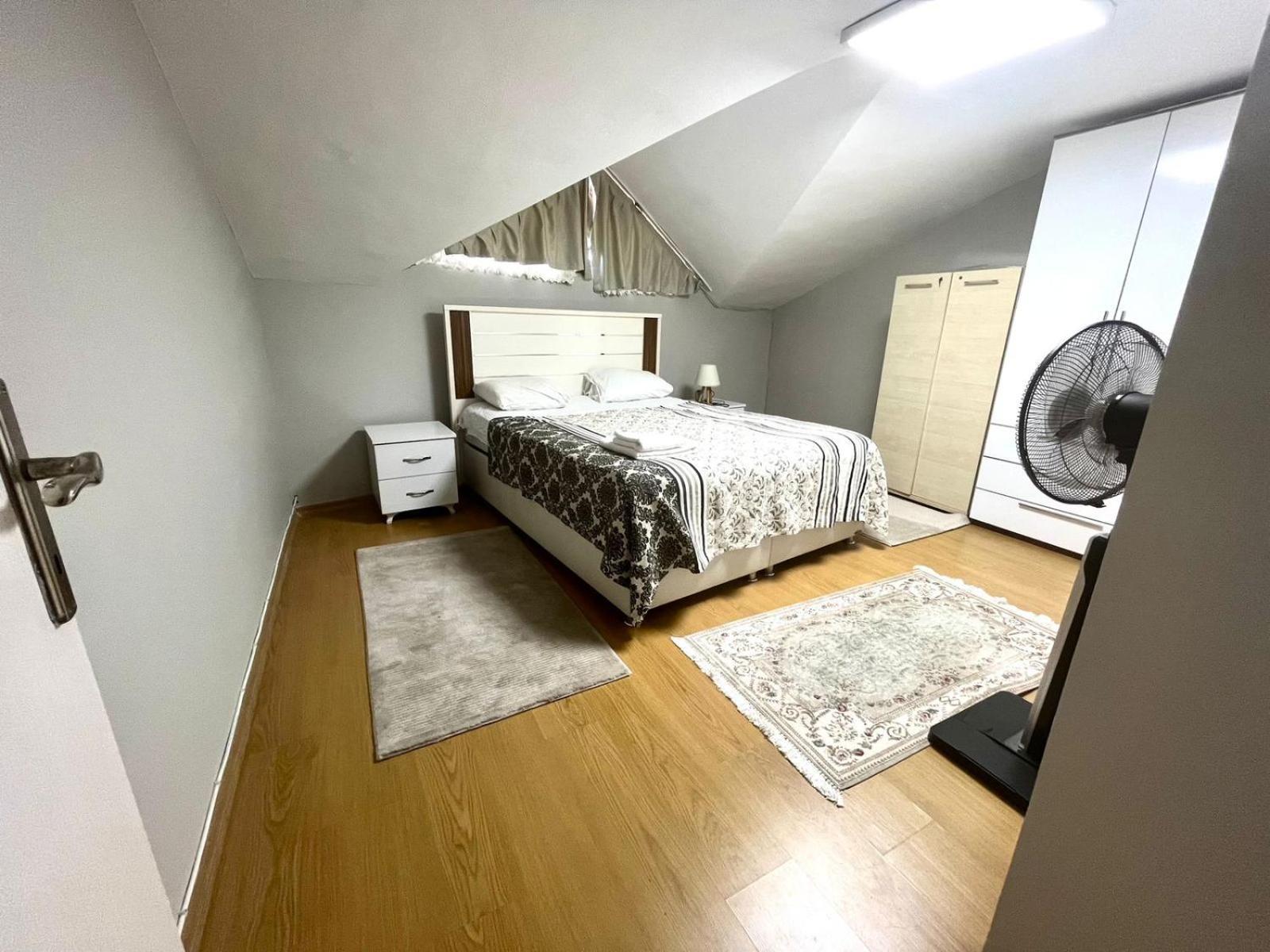 Big 2 1 With A Seaview Terrace Apartment Istanbul