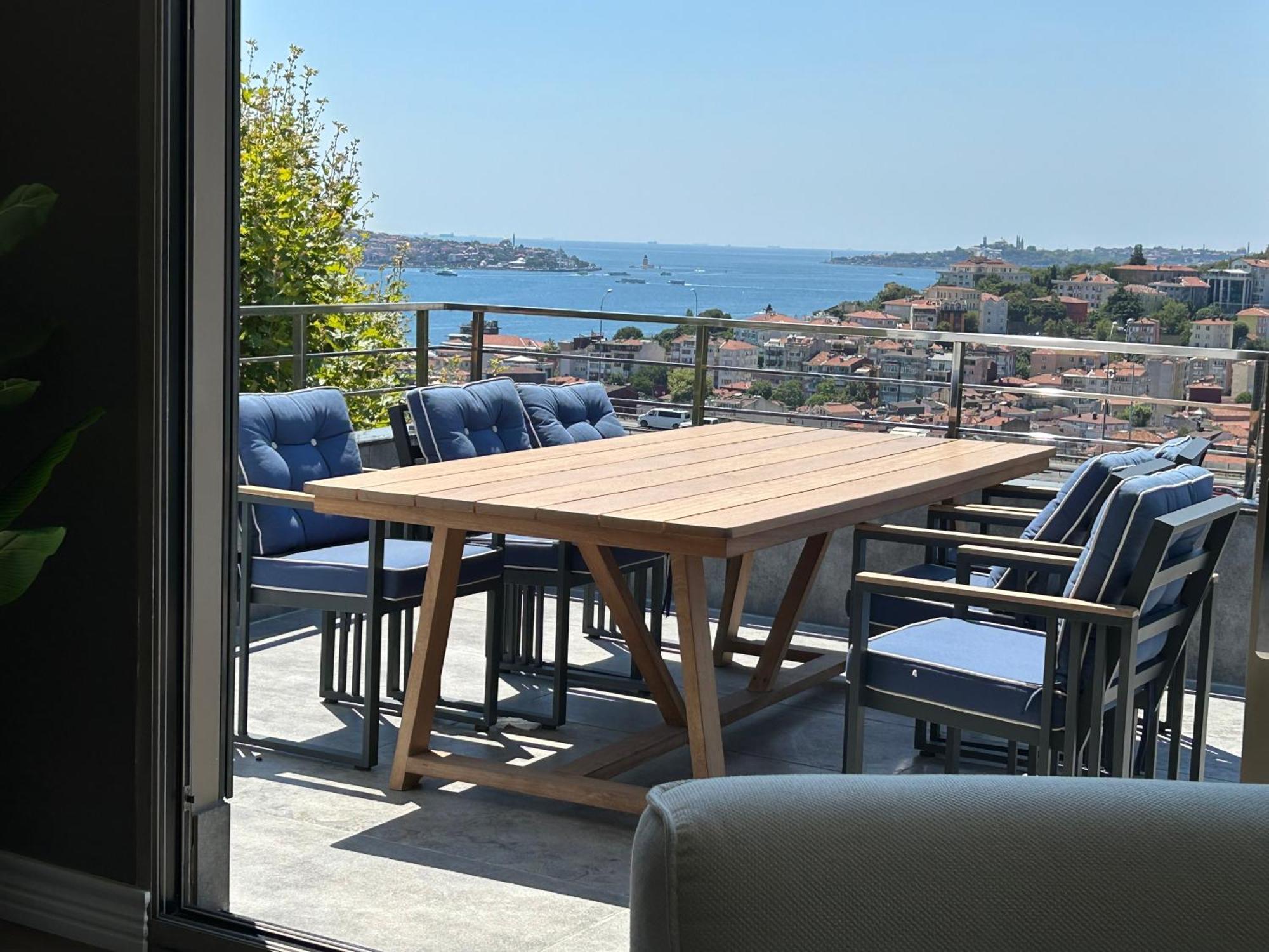 Mona Bosphorus 4*