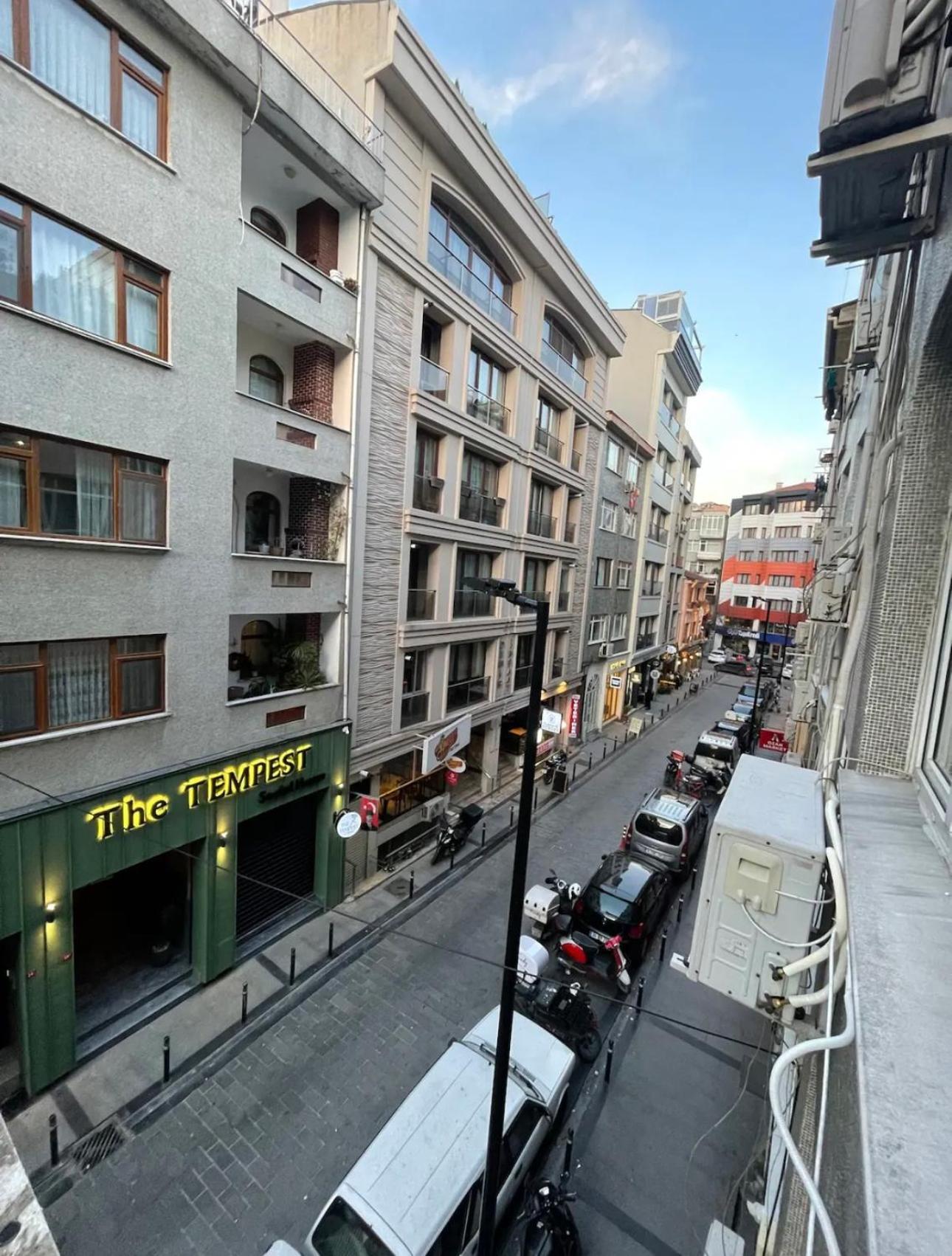 In The Center Of Besiktas *