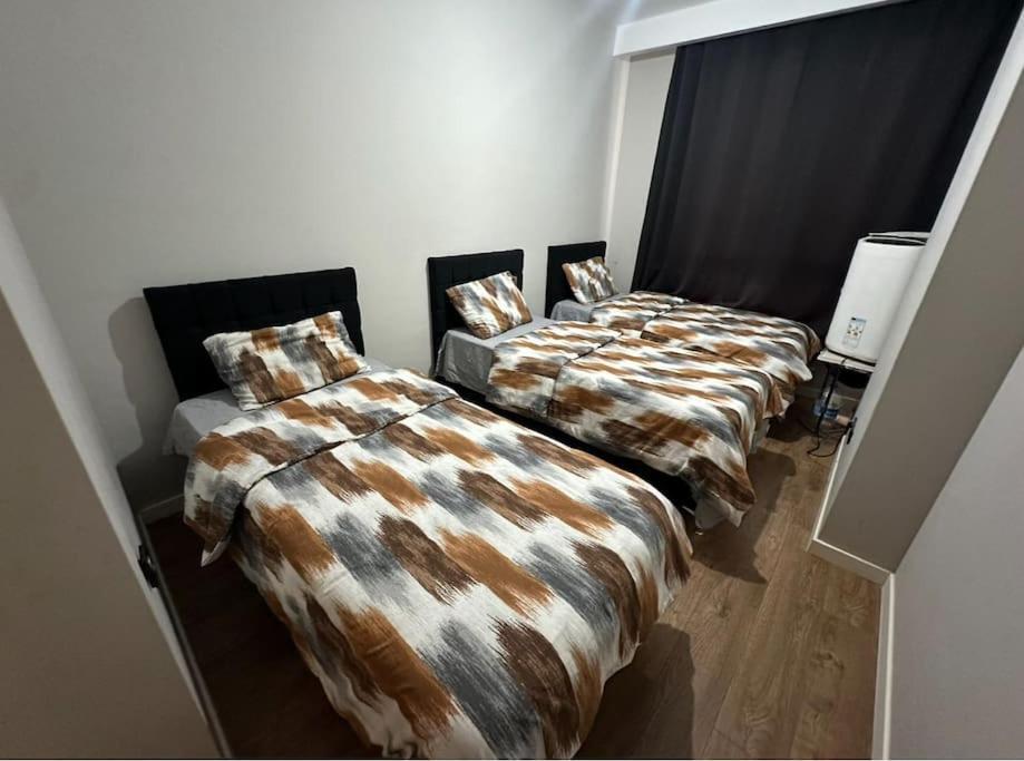 Apartment 33 Floor Cozy 2 Bedroom With Balcony Gym Pool