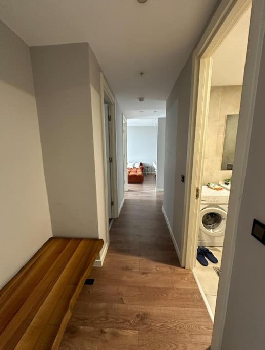 33 Floor Cozy 2 Bedroom With Balcony Gym Pool Istanbul