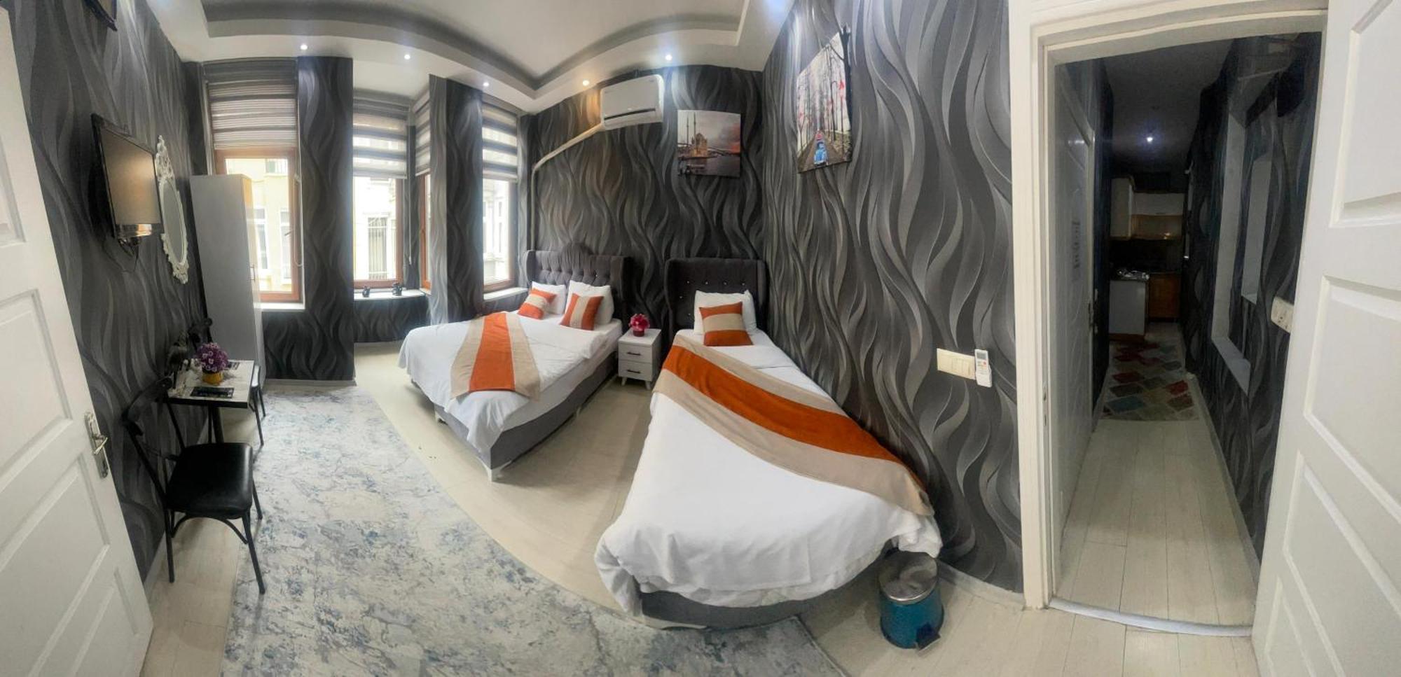 Taksim Centre Mansion Apartment