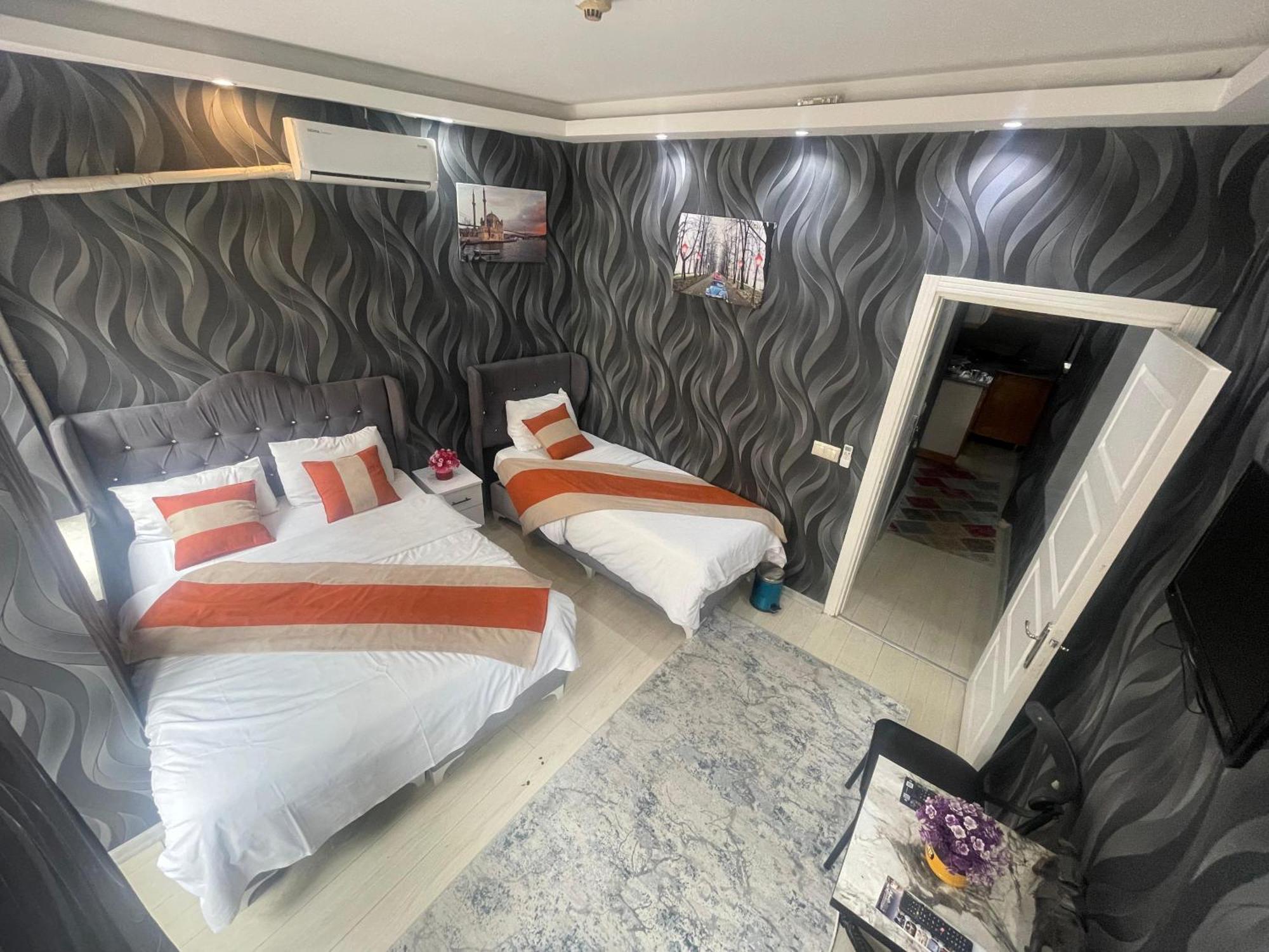 Taksim Centre Mansion Apartment