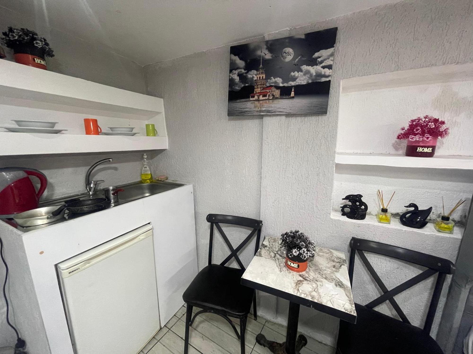 Taksim Centre Mansion Apartment