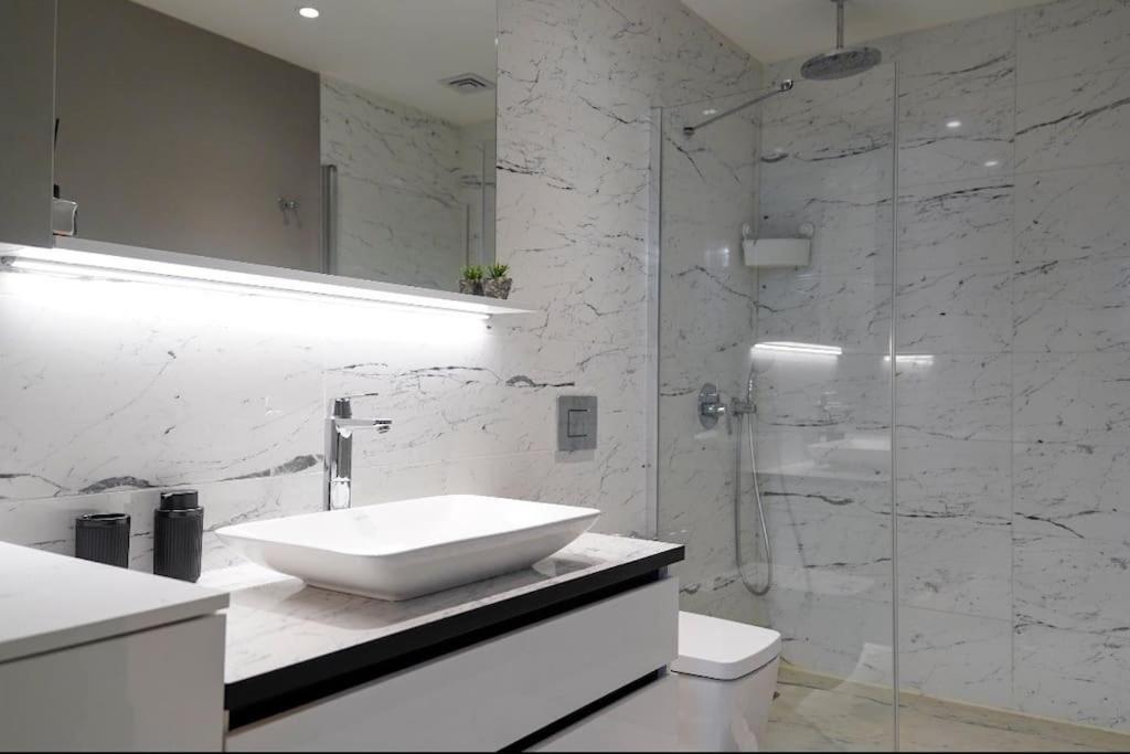 Apartment Lavish 40 Floor Skyviwe Ist *